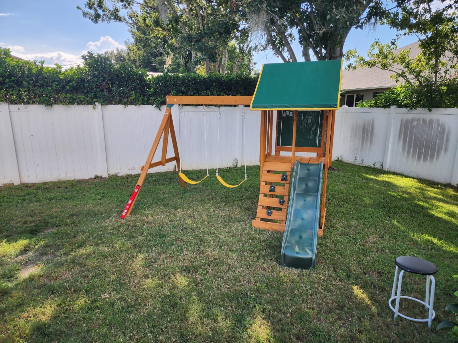 KidKraft Appleton Wooden Swing Set, (Amazon Exclusive) customer photo 1