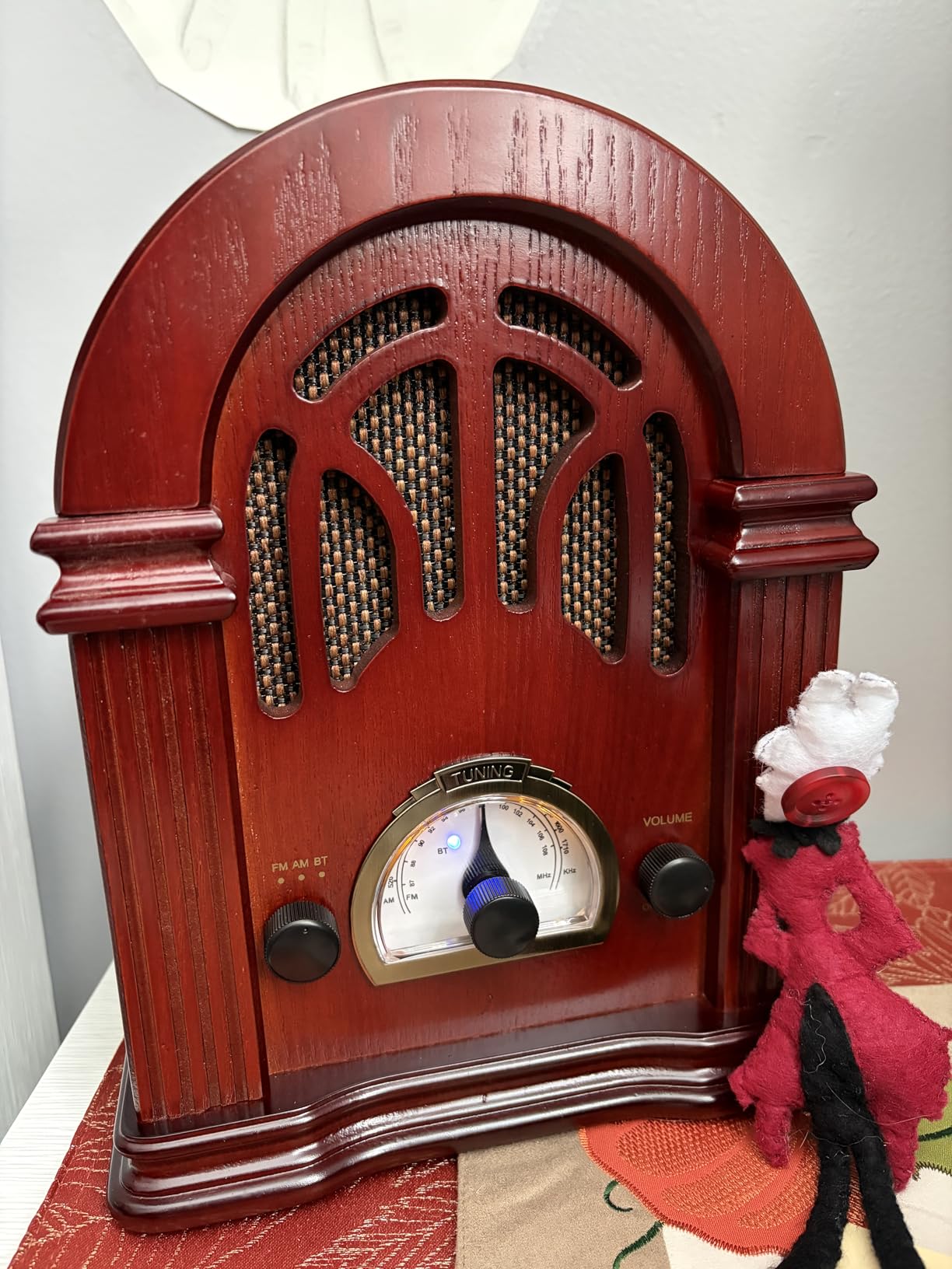 ClearClick Retro AM/FM Radio with Bluetooth - Classic Wooden Vintage Retro Style Speaker customer photo 2