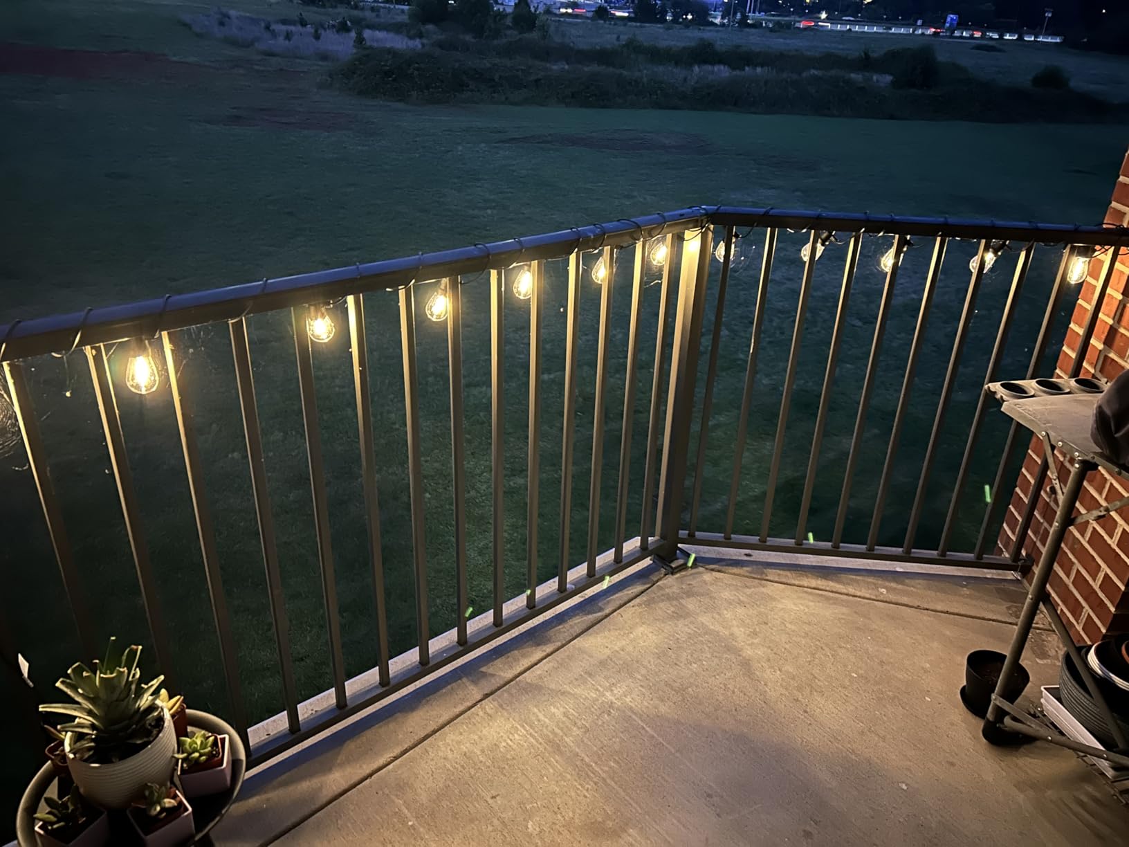 Brightech Ambience Pro Solar Powered Outdoor String Lights -27 ft Commercial Grade Waterproof Edison Patio Lights, Shatterproof LED String Lights for Outside, Porch - 12 Bulbs, 1W Soft White customer photo 1