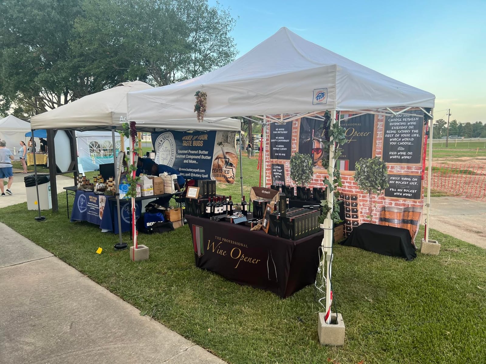 E-Z UP Ambassador Instant Pop Up Canopy Tent, 10' x 10', Roller Bag and 4 Piece Spike Set, Slate White customer photo 2