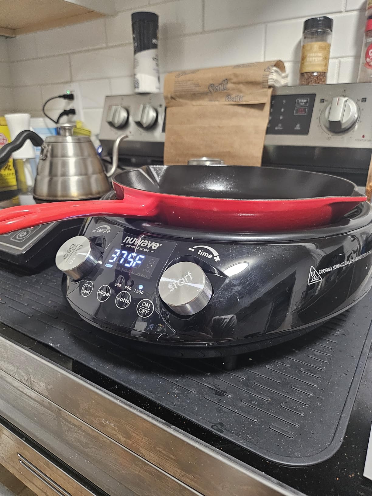 Nuwave Mosaic Induction Wok, Precise Temp Controls from 100°F-575°F in 5°F customer photo 1