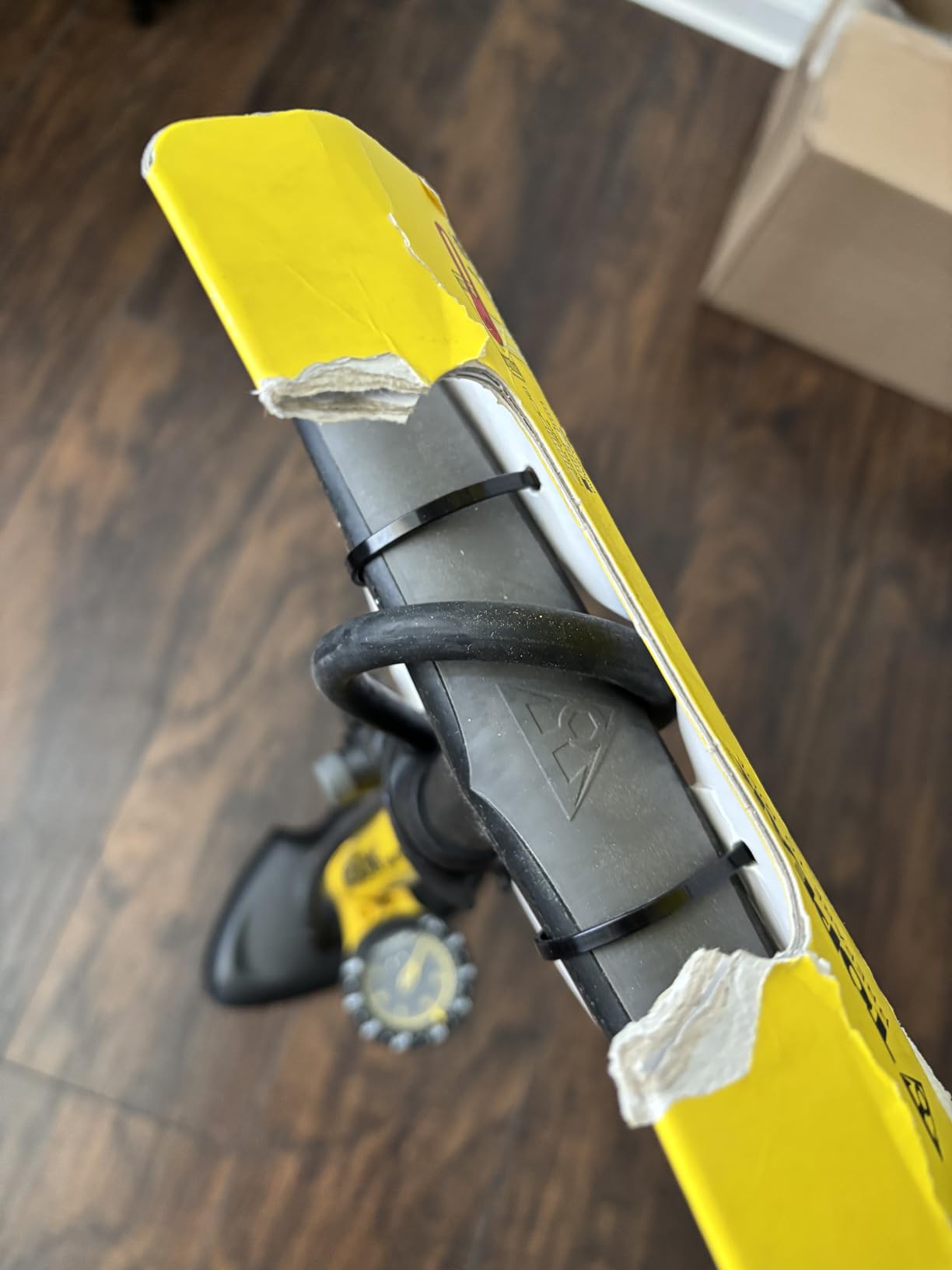 Topeak JoeBlow Sport III High-Pressure Bike Floor Pump – 160 PSI, Durable Steel Barrel, 3” Analog Gauge, TwinHead DX5 Pump Head, Long Hose, Ergonomic Handle, Fits Presta, Schrader, & Dunlop Valves customer photo 2