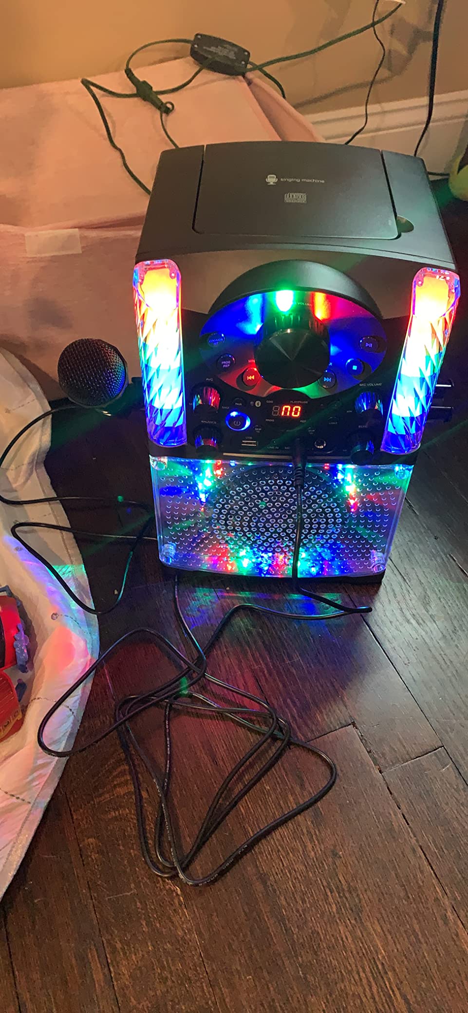 Singing Machine SML625BTBKD Karaoke Machine, Portable Bluetooth CD+G Karaoke System, Black customer photo 1