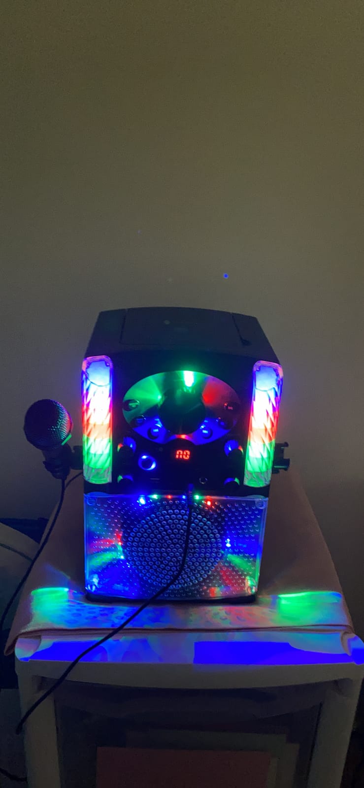 Singing Machine SML625BTBKD Karaoke Machine, Portable Bluetooth CD+G Karaoke System, Black customer photo 2