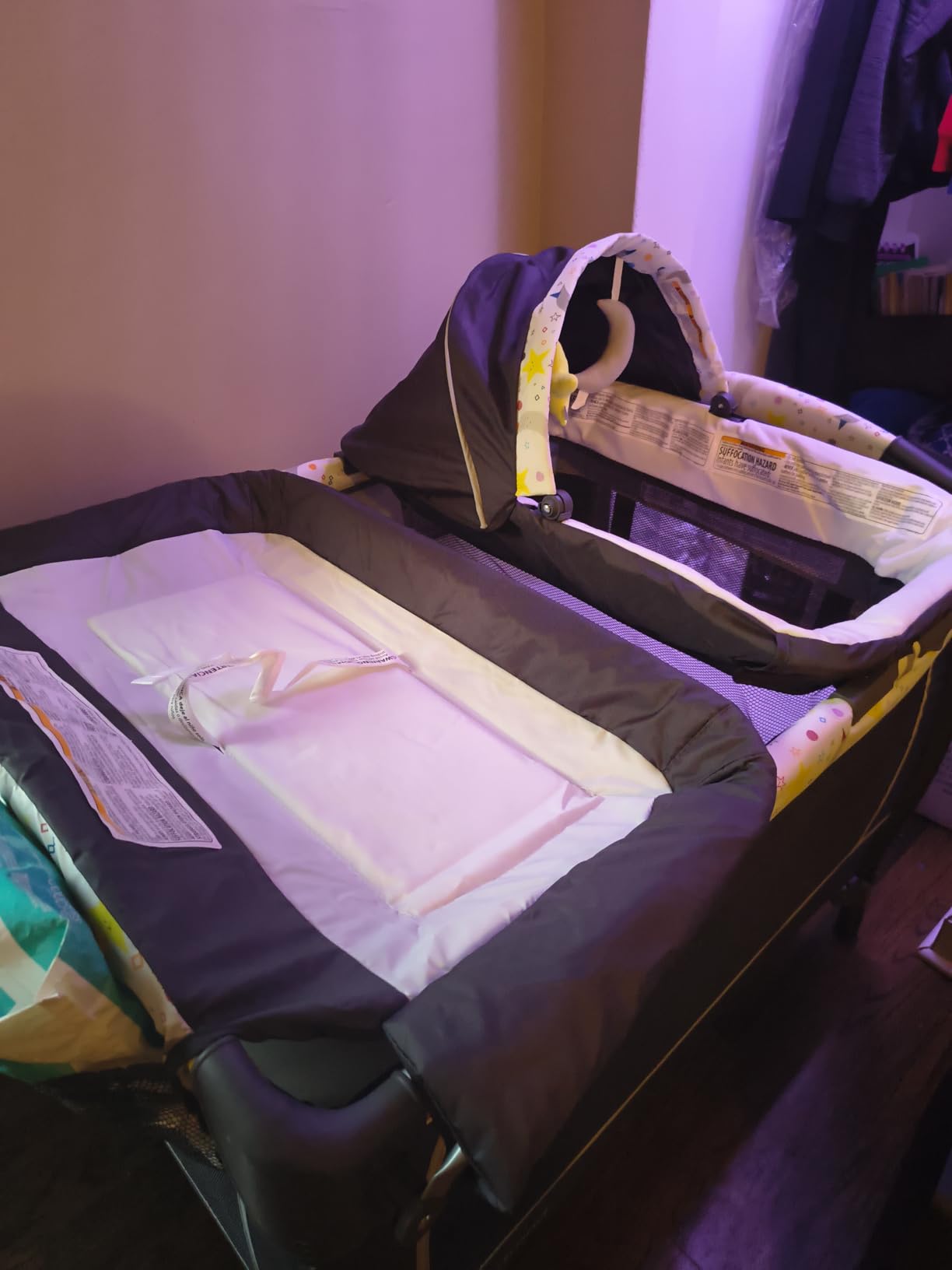 Baby Trend Lil' Snooze Deluxe II Nursery Center, Twinkle Twinkle Little Moon customer photo 1