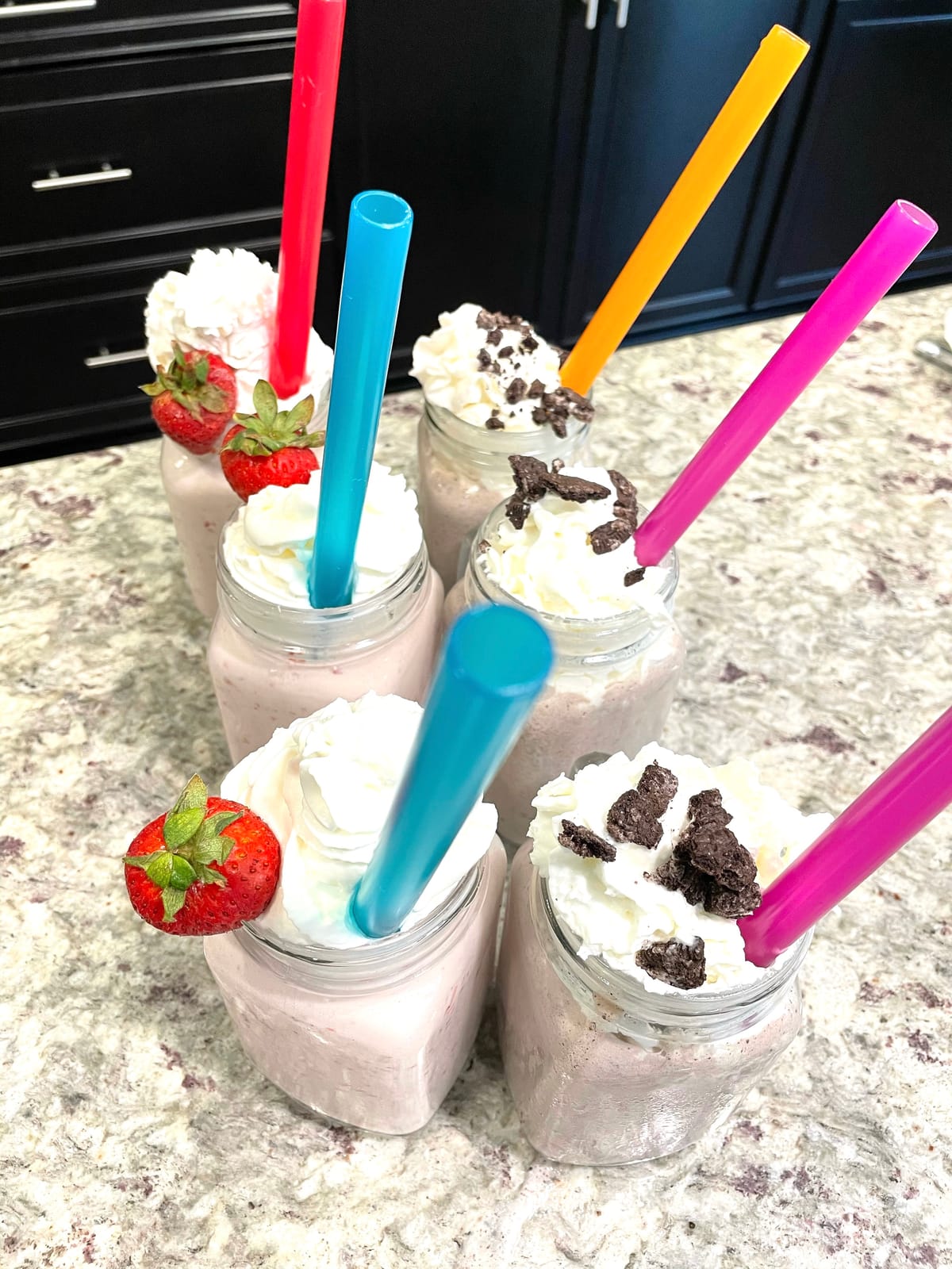 Extra Wide 0.51 inches Reusable Hard Smoothie Straws, Great for Bubble Tea, Boba Tea Milkshakes,10.25 Inches Long, 8 Pieces Jumbo Eco-Friendly Plastic Straws 2 Cleaning Brushes 1 Storage Bag BPA Free customer photo 2
