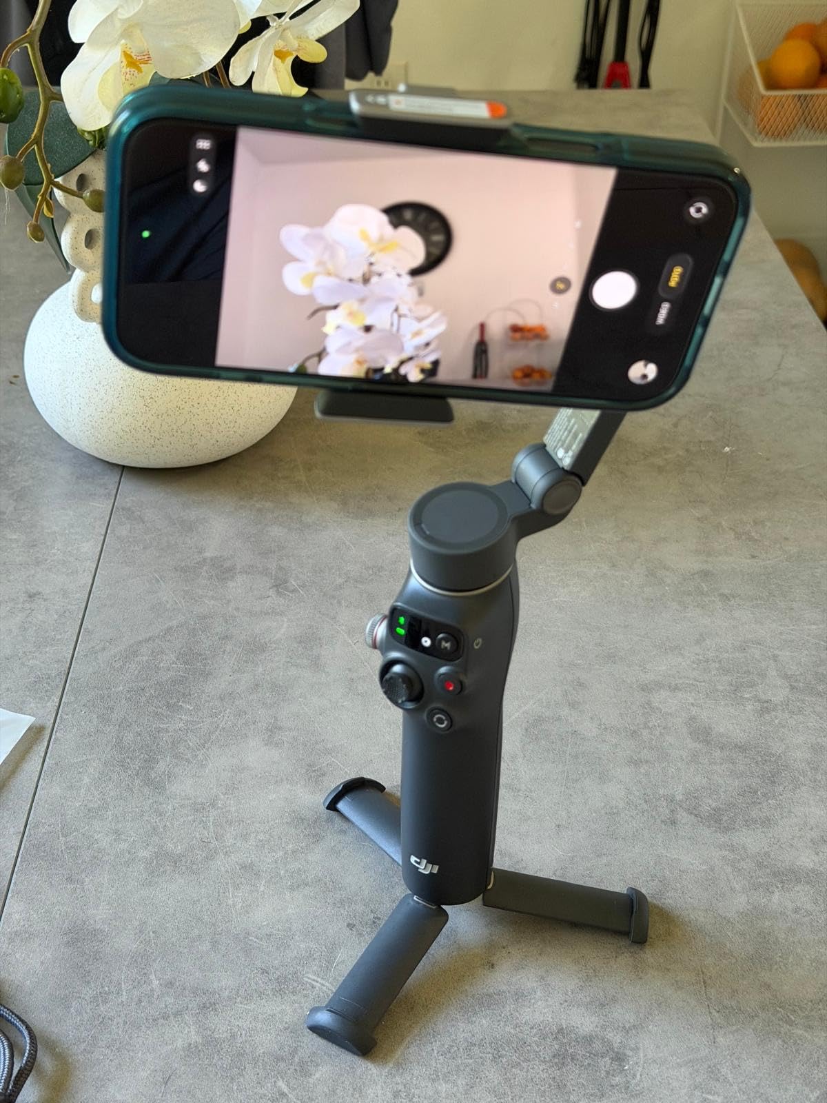 DJI Osmo Mobile 7P Gimbal Stabilizer for iPhone & Android, Native Tracking customer photo 1