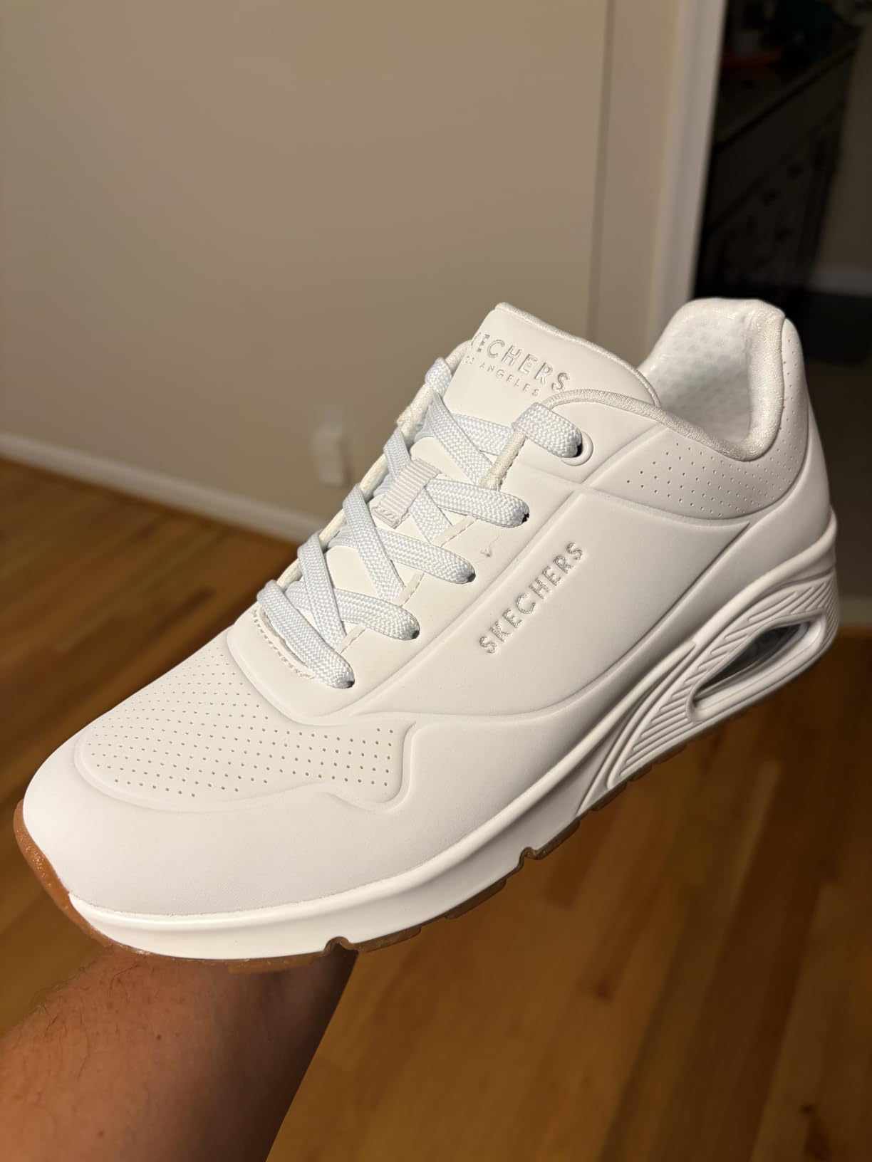 Skechers Women's UNO Stand on Air Sneaker customer photo 1