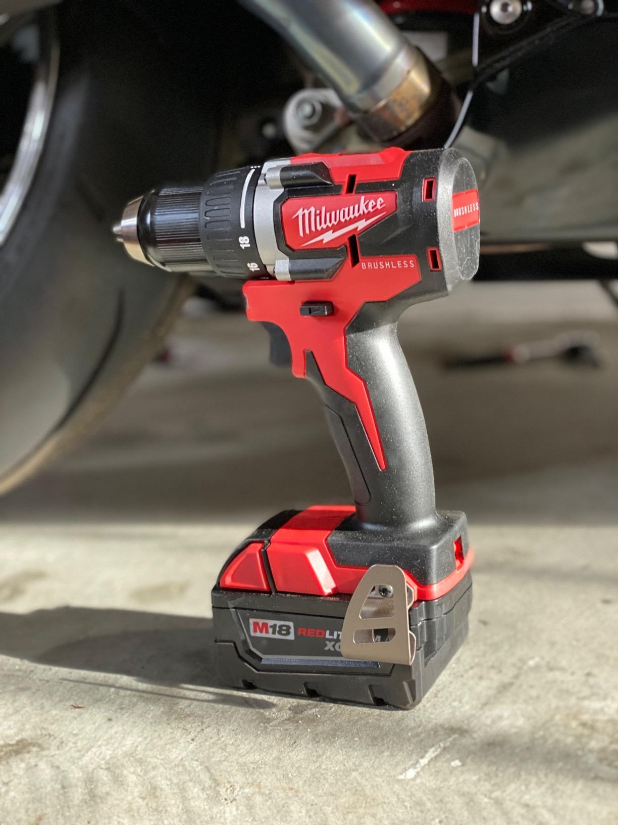 Milwaukee M18 18-Volt Lithium-Ion Brushless Cordless 1/2 Inch Compact Drill/Driver (Tool-Only) 2801-20 customer photo 2