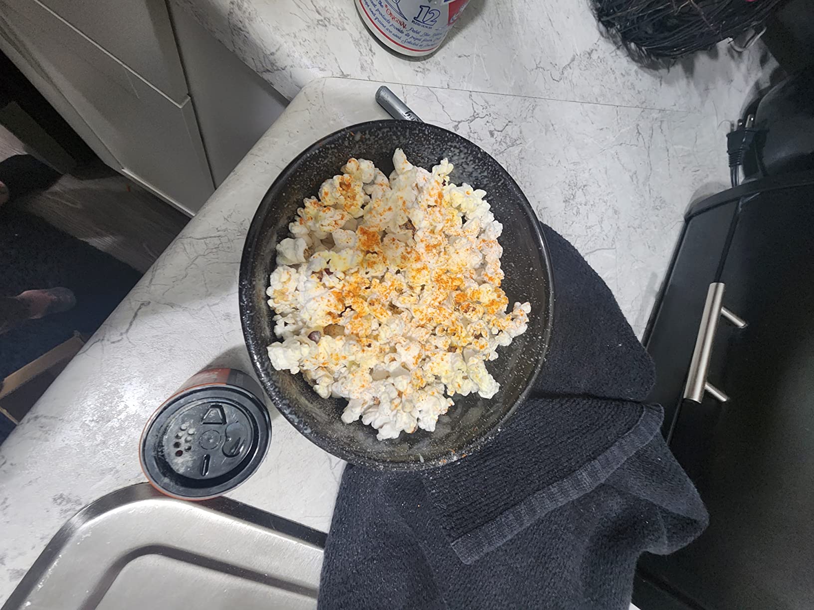 Urban Accents Movie Night Popcorn Gift Set, 3 Varieties & 5 Seasonings customer photo 1