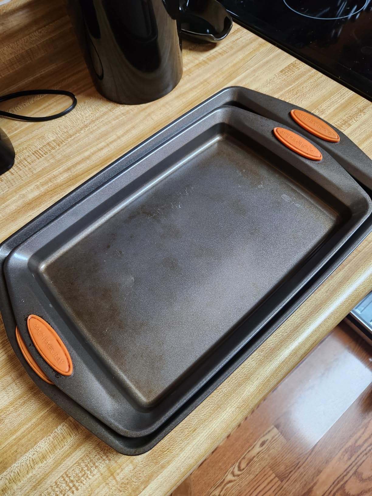 Rachael Ray Nonstick Bakeware Cookie Pan Set, Baking Sheets, 3-Piece, Gray customer photo 2