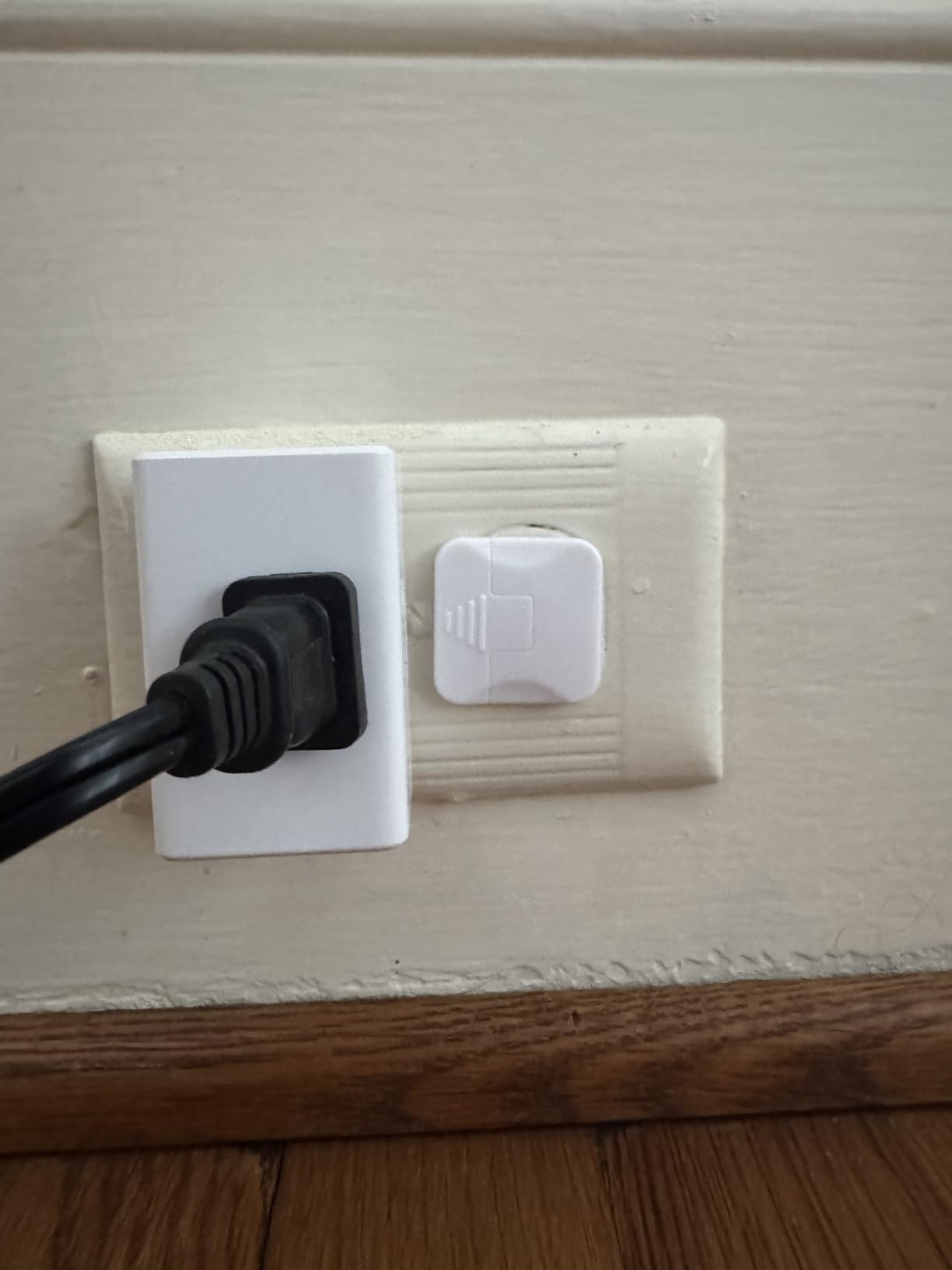 Outlet Covers Babepai 38-Pack White Child Proof Electrical Protector Safety Improved Baby Safety Plug Covers customer photo 1