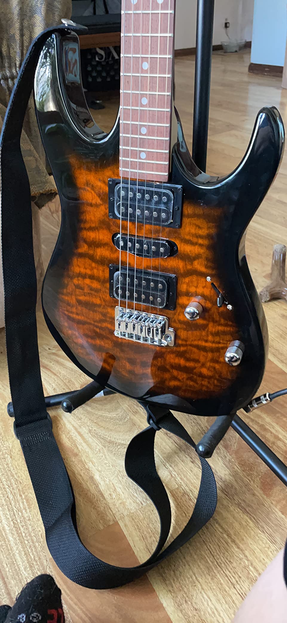Ibanez Gio GRX70QA - Transparent Violet Sunburst customer photo 1
