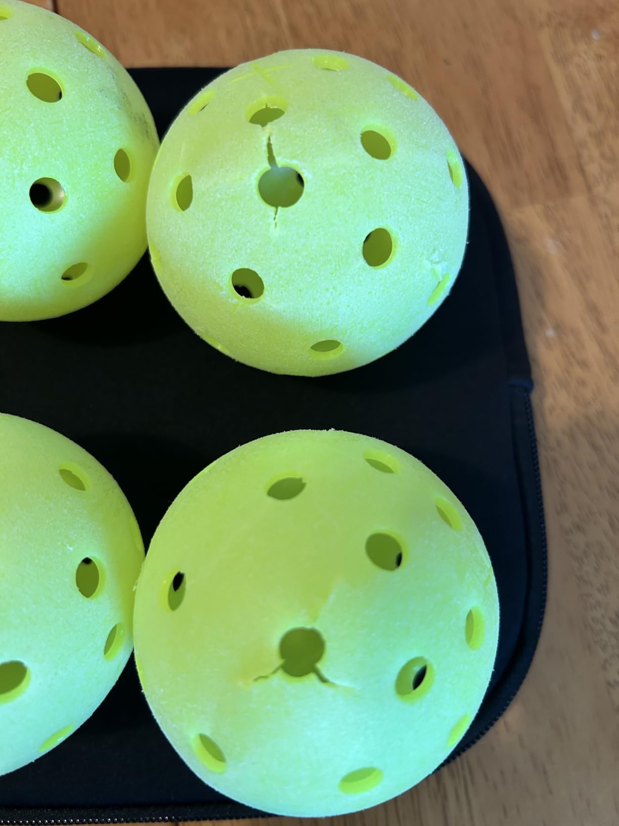 Onix Fuse G2 Outdoor Pickleball Balls USA Pickleball Approved customer photo 2