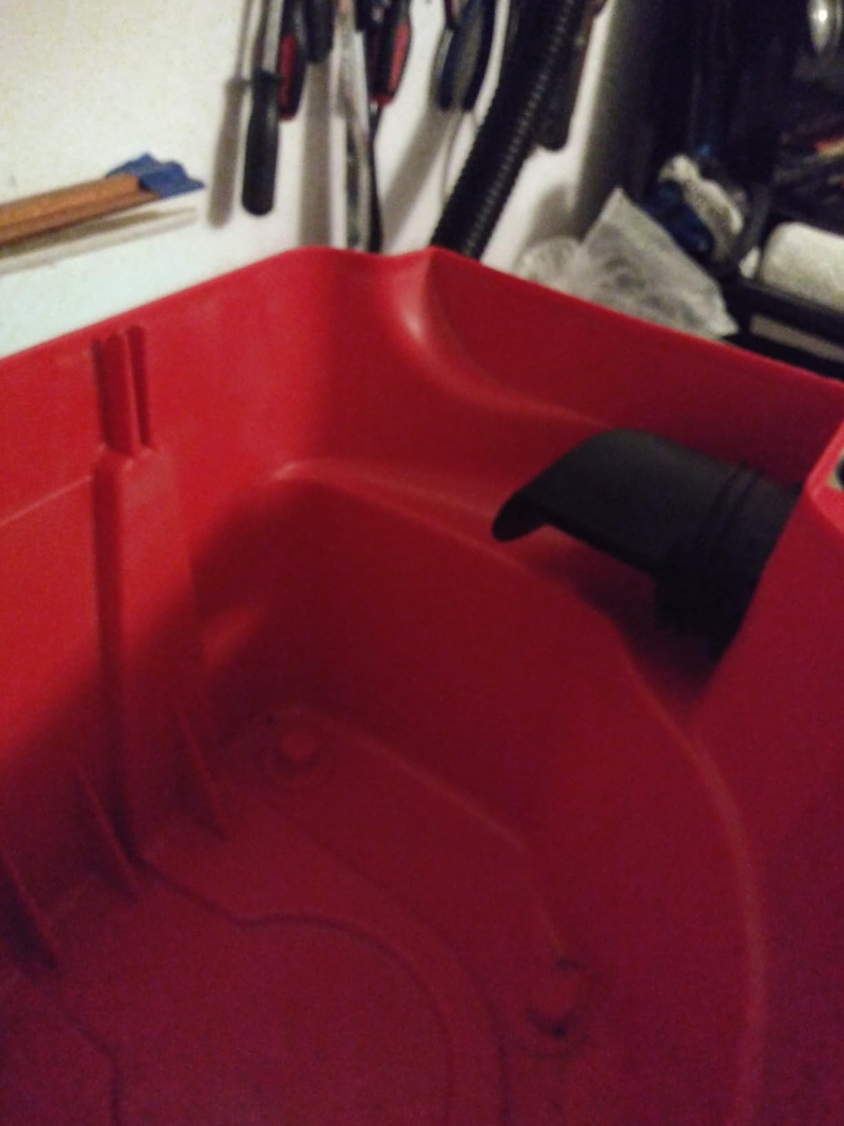 CRAFTSMAN CMXEVBE17925 5 Gallon 5.0 Peak HP Wet Dry Shop Vacuum customer photo 1