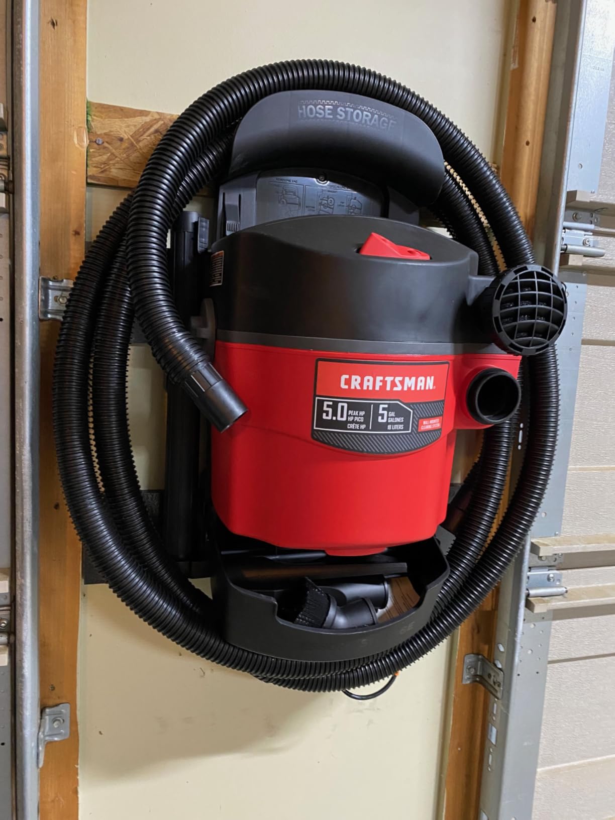 CRAFTSMAN CMXEVBE17925 5 Gallon 5.0 Peak HP Wet Dry Shop Vacuum customer photo 2