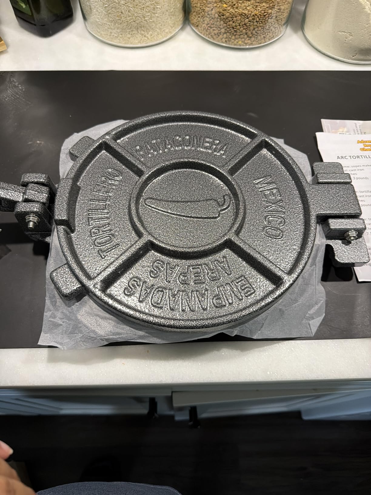 ARC 8-Inch Cast Iron Tortilla Press with 100 Parchment Papers customer photo 1