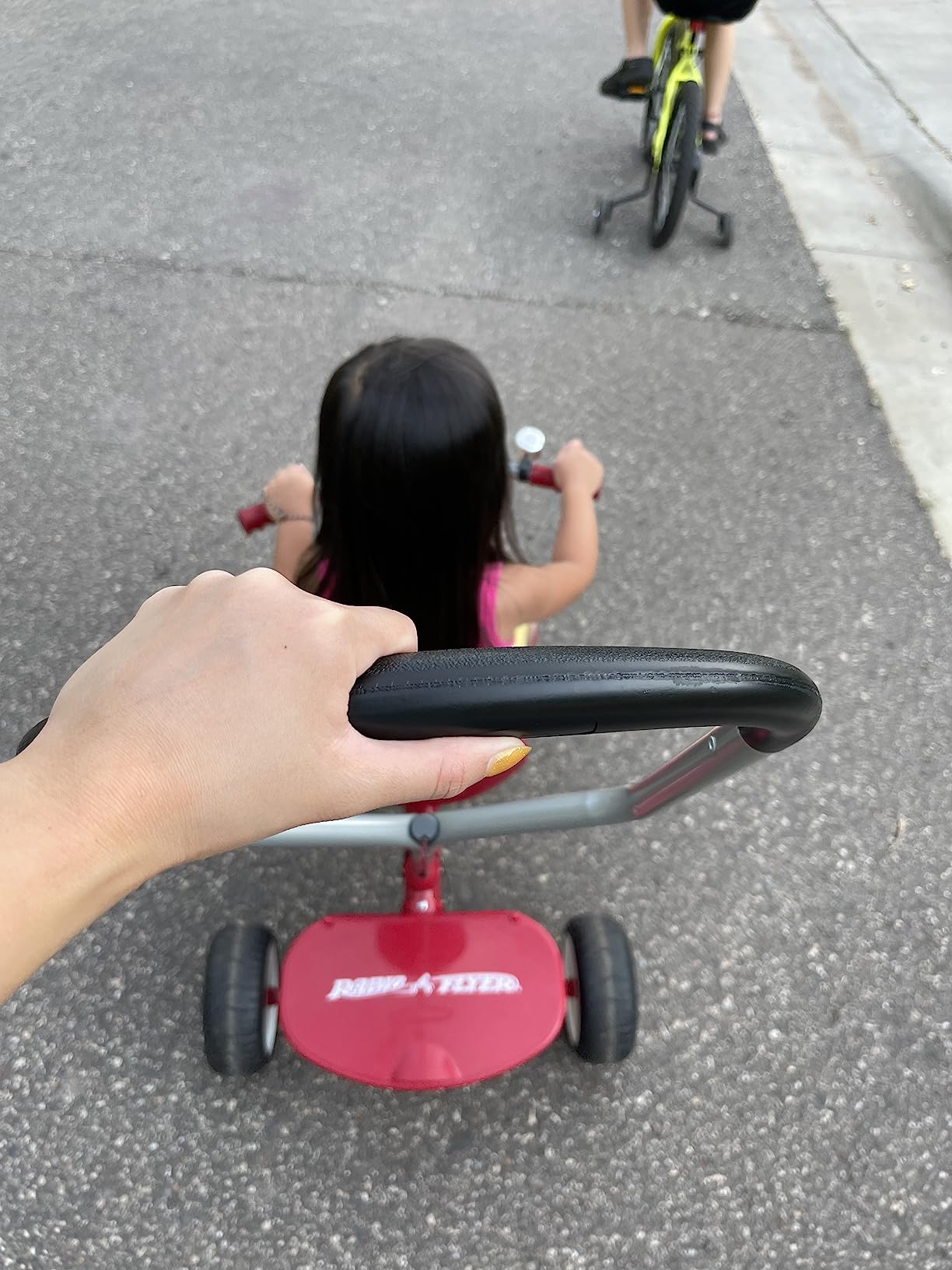Radio Flyer Deluxe Steer & Stroll Trike, for Kids 2-5, Pink, Steel Frame customer photo 2