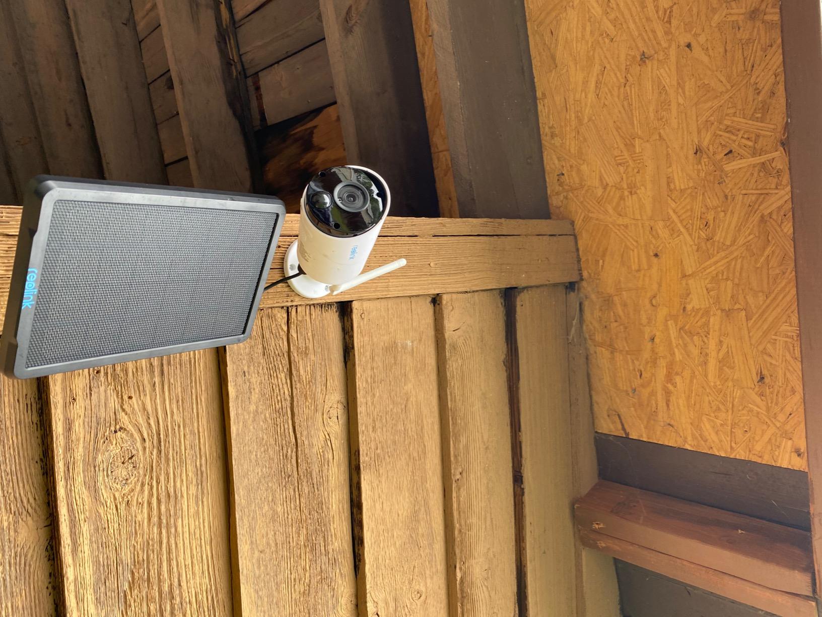 REOLINK Solar Camera Outdoor Wireless 2K 5MP Smart AI Detction Argus Eco customer photo 2