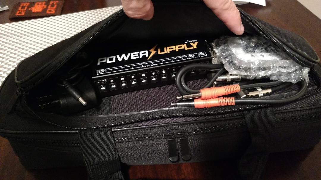 GOKKO Small Guitar Pedal Board with Carry Bag 15.7