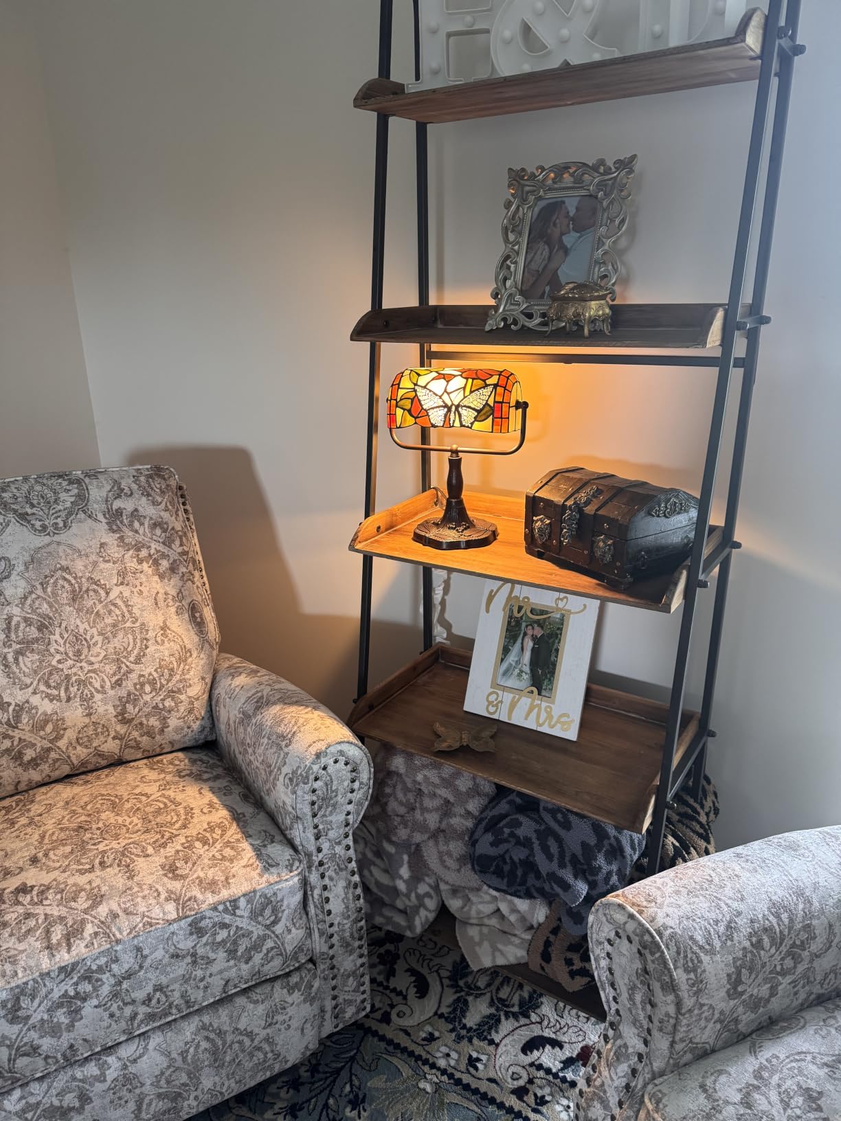 Lavish Home Tiffany Style Bankers Desk Lamp with Stained Glass Shade, Brown customer photo 1