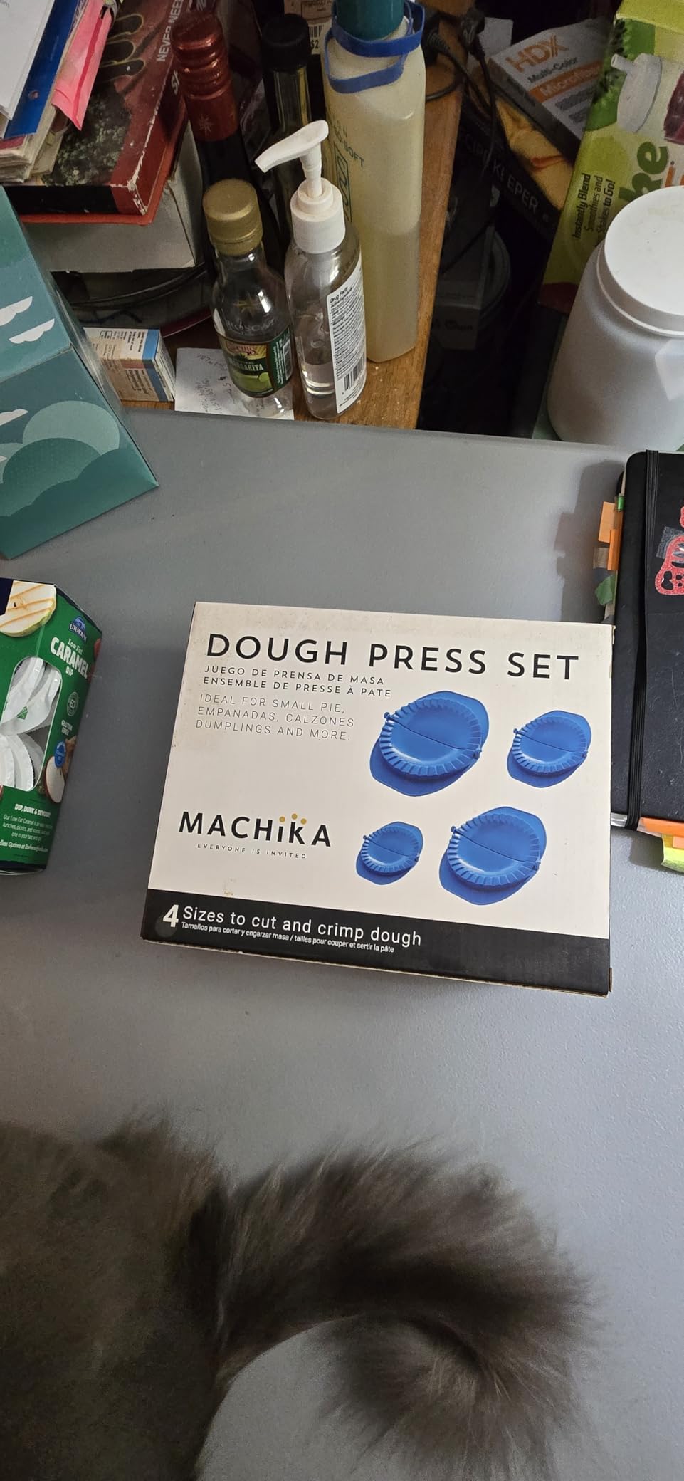Machika Empanada Maker Press | Empanada Press With Crimped Edges | Food Safe Empanadas work as Dough Press Meat Cutter Machine Half Moon Design Dough Cutter | Set of 4 Sizes Included 3” 4” 5” 6'' I customer photo 2