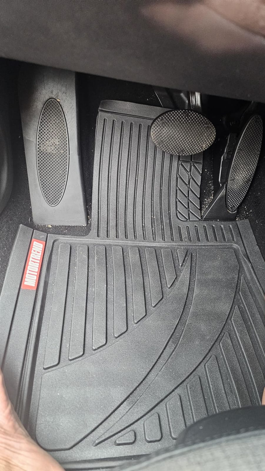 Motor Trend FlexTough Advanced Heavy Duty Black Rubber Car Floor Mats & Cargo Liner for SUV & Car Full Set - Universal Trim to Fit All Weather Automotive Floor Mat & Cargo Liners for SUV, Car, & Van customer photo 1