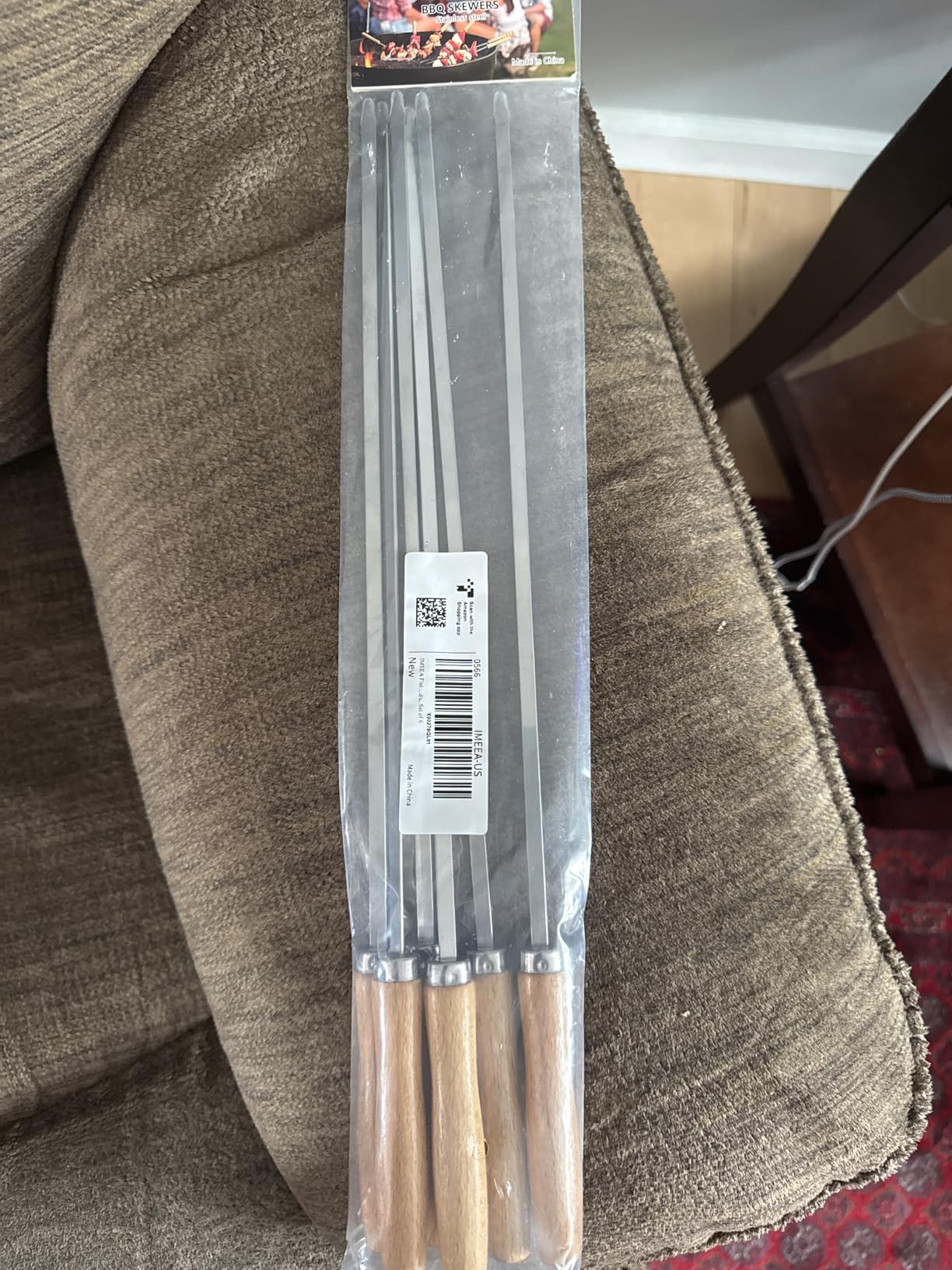 IMEEA BBQ Skewers 16.5 Inch Stainless Steel Flat Blade Wood Handle 6 Pack | Stainless Steel BBQ Skewers | Flat Blade Prevents Food Spinning | Wooden Handle | 16.5