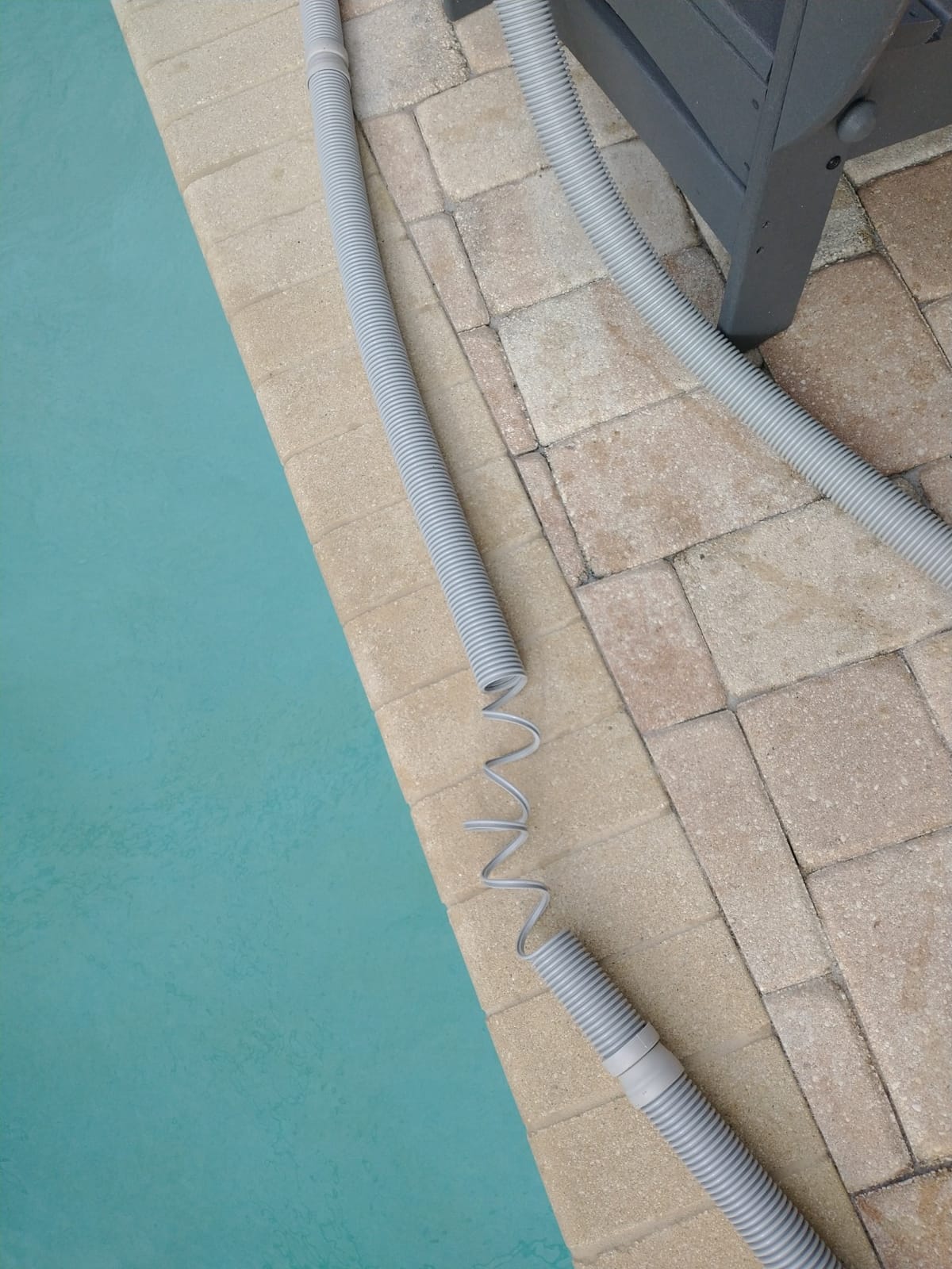Hayward PoolVac XL Suction Pool Cleaner for Inground Pools up to 20 x 40 ft customer photo 2