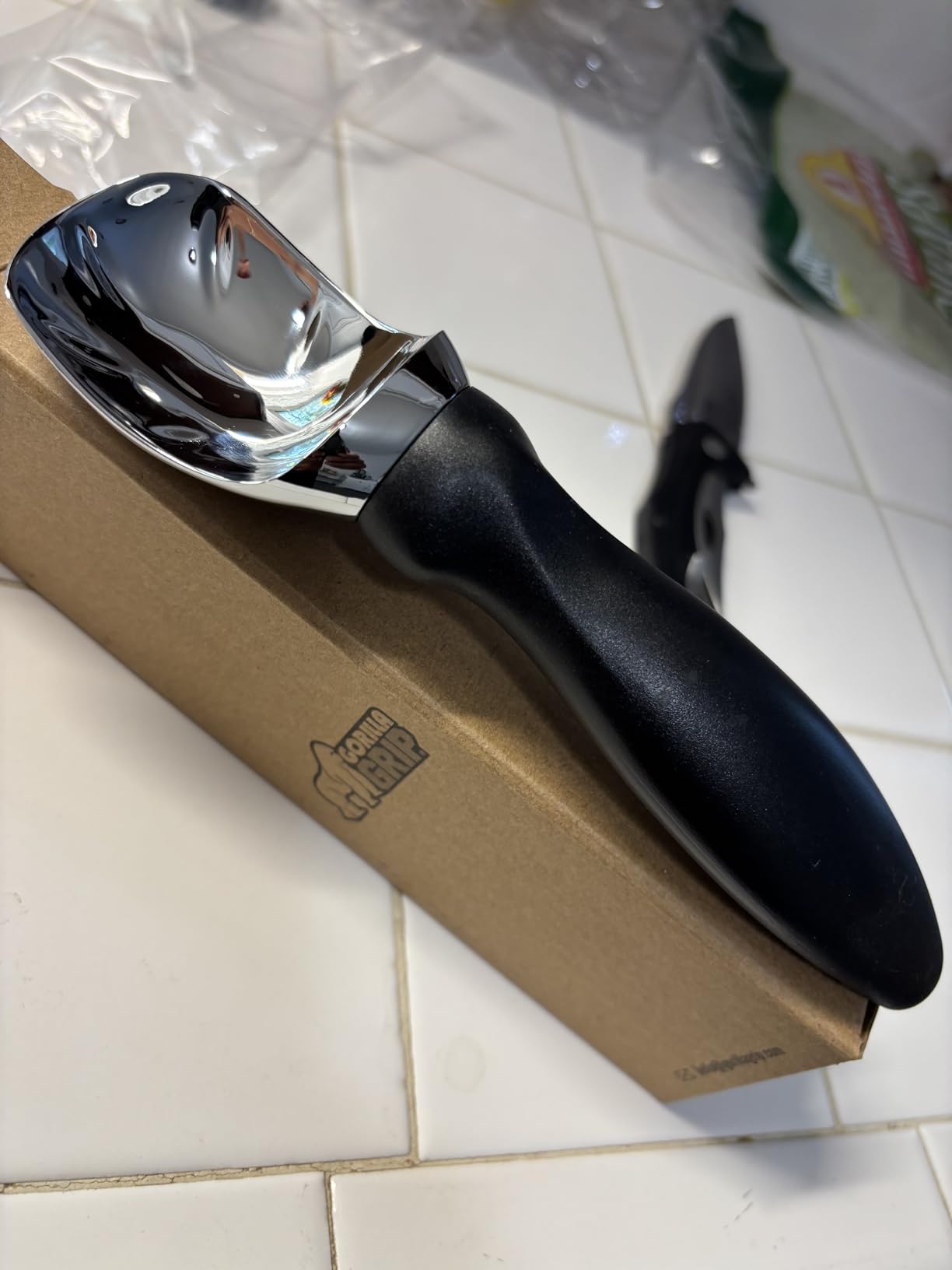 GORILLA GRIP® Heavy Duty Ice Cream Scoop, Professional Scooper, Black customer photo 1