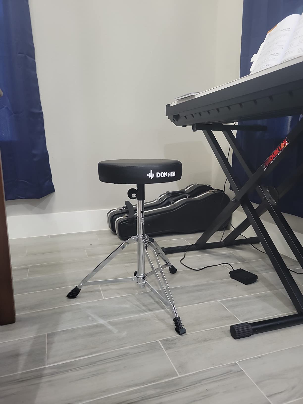 Donner Heavy Duty Drum Throne, Motorcycle Style Drum Stool, Widened Drum Seat with Upgraded Materials, Height Adjustable Padded Drum Chair, Double Braced customer photo 1