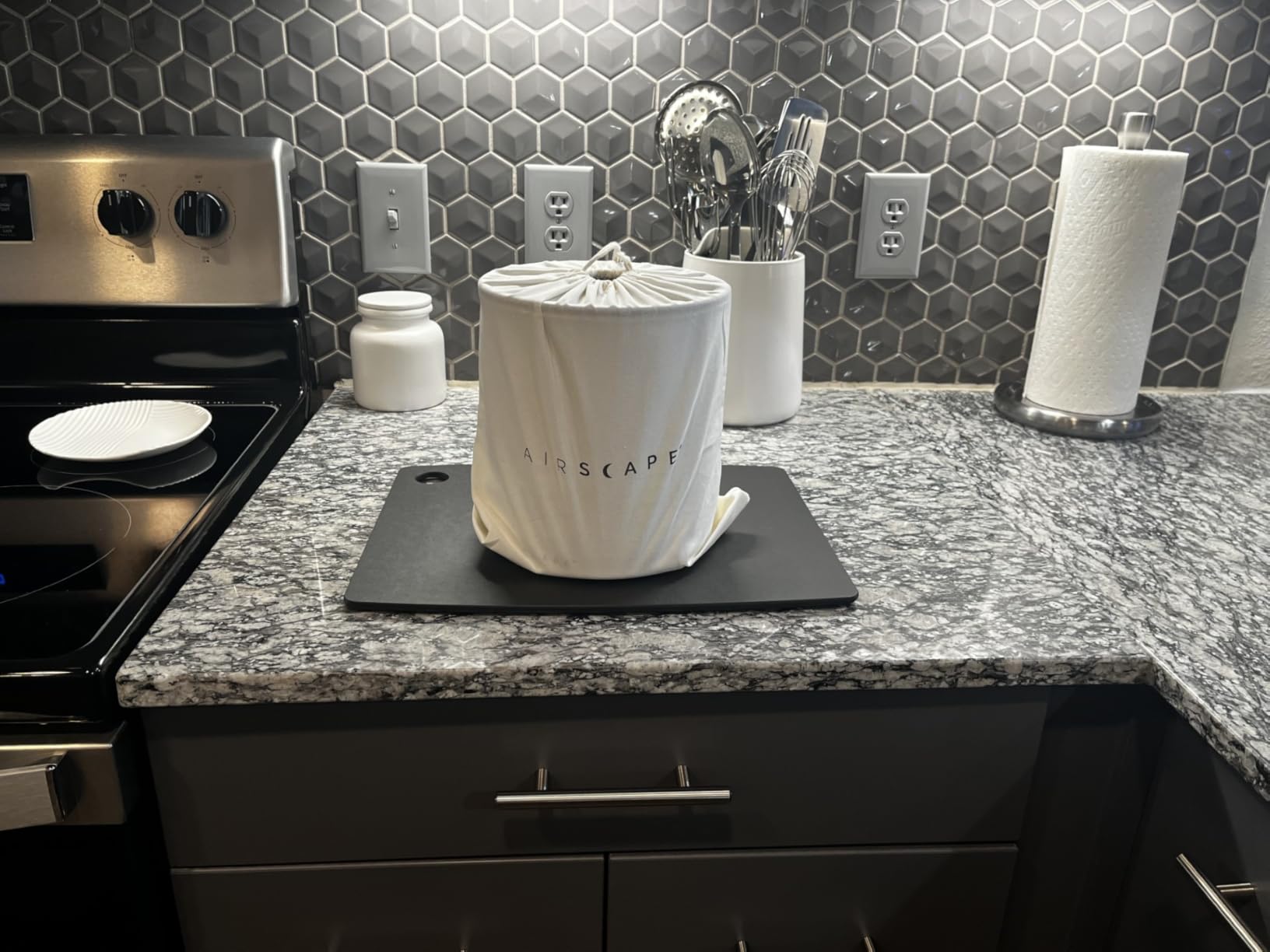 Airscape by Planetary Design | 2.2 lbs Coffee Storage | Matte Black customer photo 2
