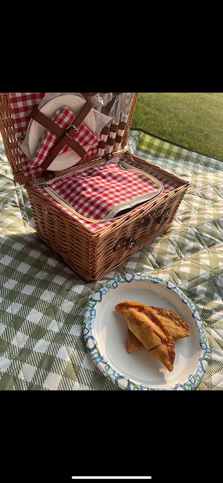Wicker Picnic Basket for 2, Insulated Picnic Basket - Red Check | Handmade 2 Person Picnic Basket, Picnic Basket Set with Utensils Cutlery Perfect for Picnic, Camping, Outdoor customer photo 1