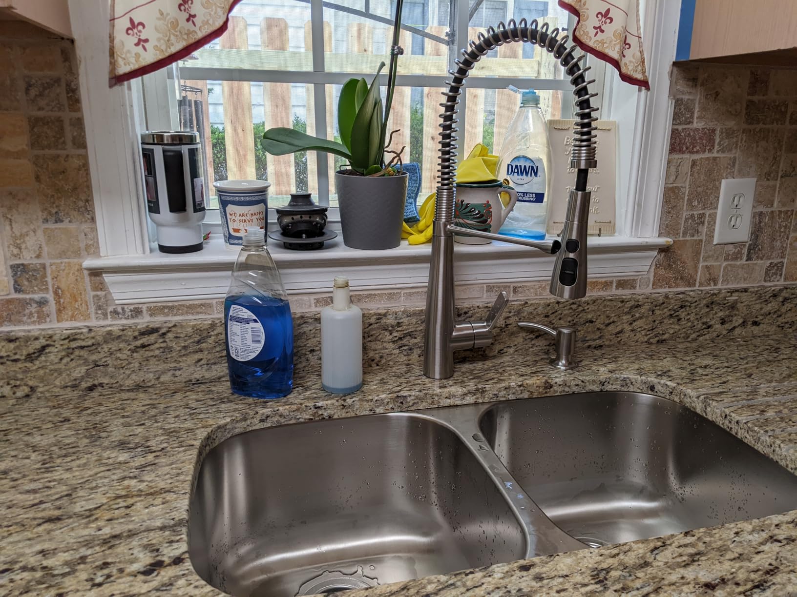 KOHLER K-R22745-SD-VS Semi-Professional Kitchen Sink Faucets with Soap Dispenser, Commercial Kitchen Faucets with Pull Down Sprayer, Vibrant Stainless customer photo 2