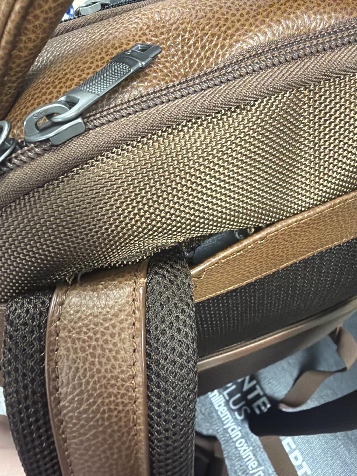 Samsonite Classic Leather Backpack, Cognac , One Size customer photo 1