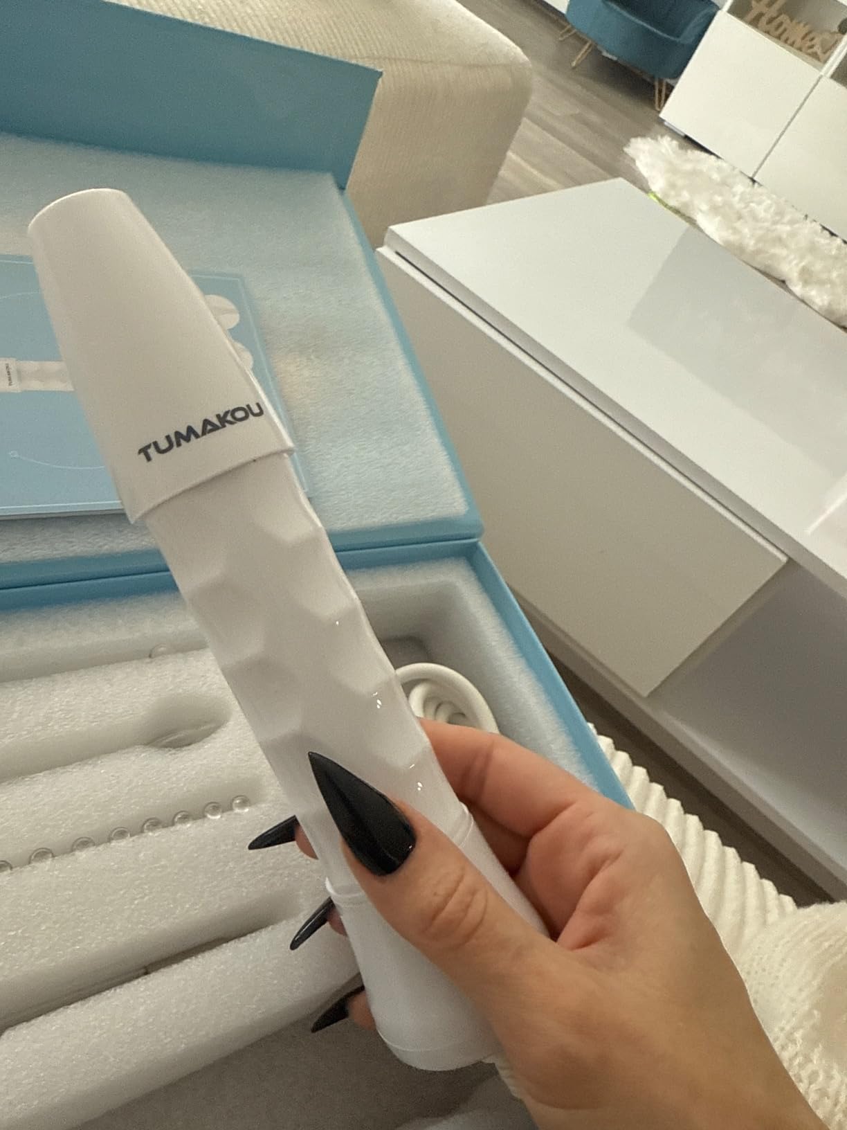High Frequency Facial Machine - TUMAKOU Portable Handheld High Frequency customer photo 1