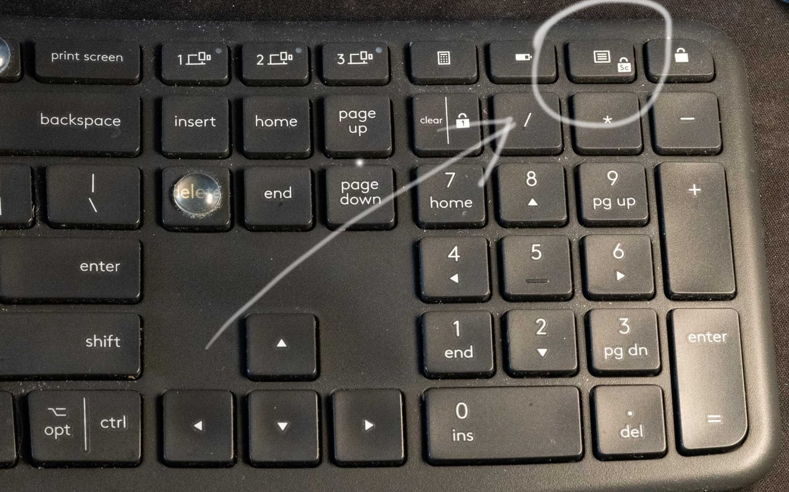 Logitech Ergo K860 Wireless Ergonomic Split Keyboard with Wrist Rest customer photo 2