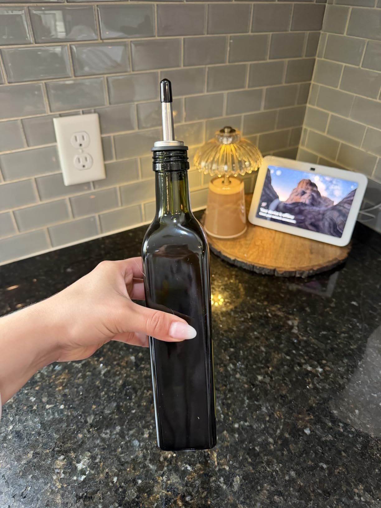AOZITA 17oz Glass Olive Oil Bottle Dispenser - 500ml Green Oil and Vinegar Cruet with Pourers and Funnel - Olive Oil Carafe Decanter for Kitchen customer photo 2