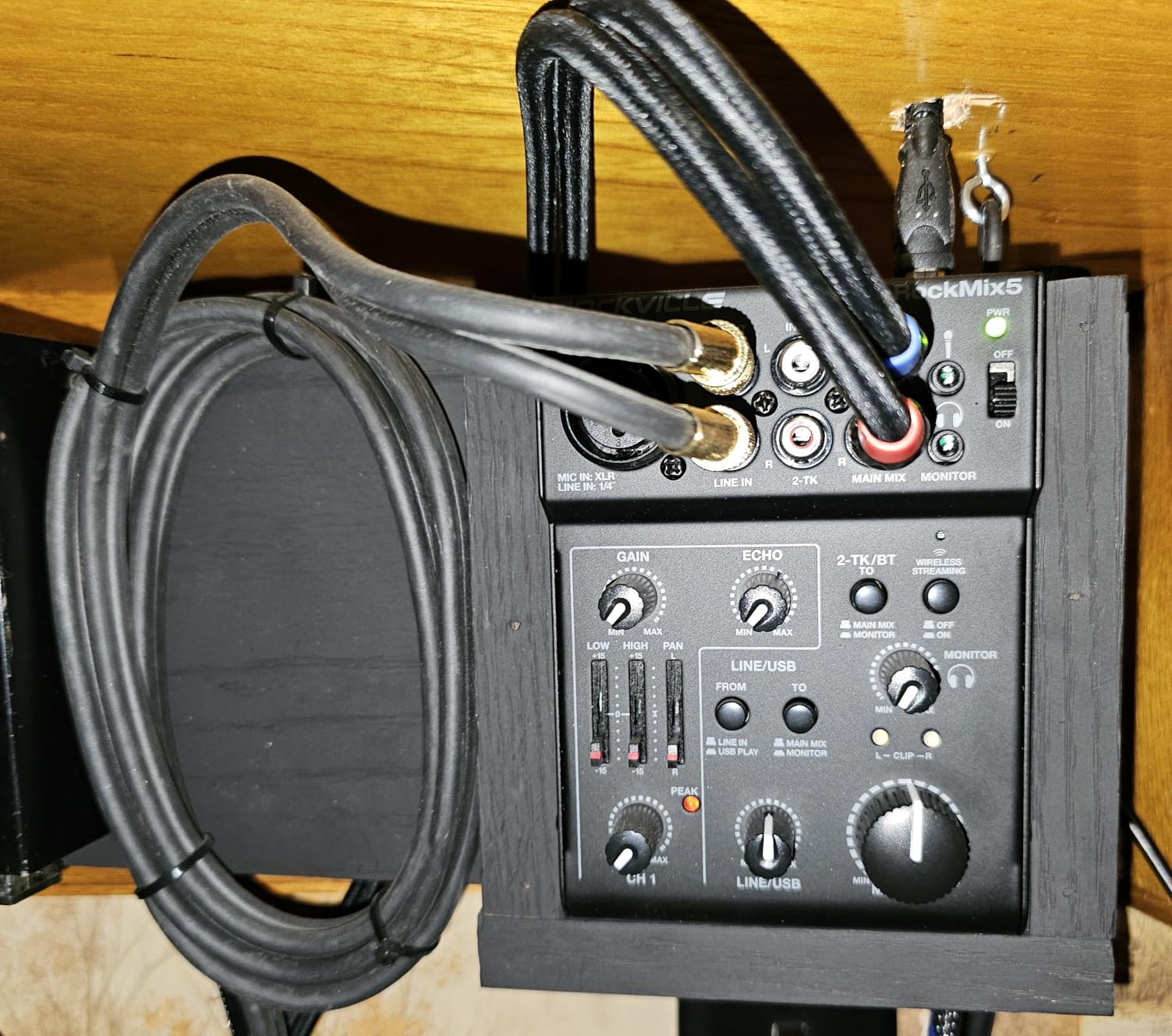 Rockville RockMix 5 Channel Pro Mixer with USB, Bluetooth, Echo, EQ customer photo 2
