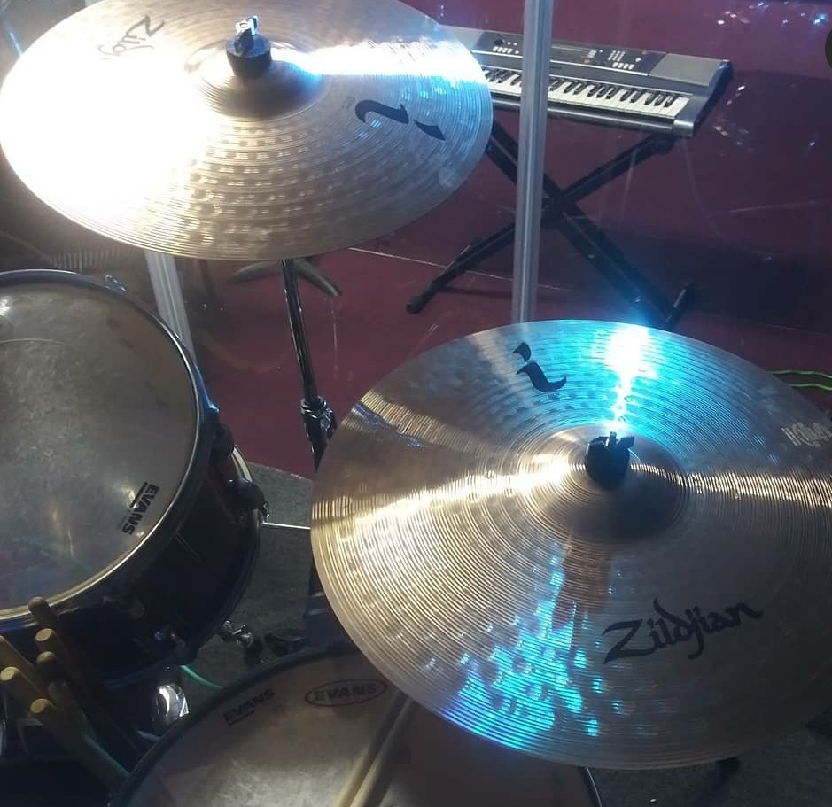 Zildjian ILHESSP I Essentials Plus Cymbal Pack customer photo 1