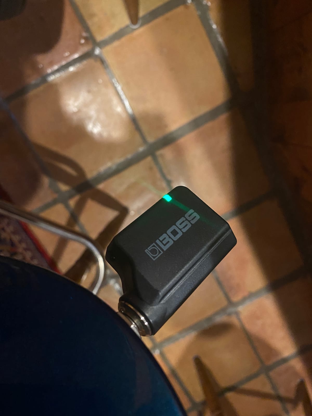 Waza-Air | Over-Ear Guitar Sound System | Wireless Connectivity | Premium Amp & Effect Tones | Advanced Spatial Technology | Integrated Gyro Sensor | Companion App-Based Editor customer photo 1