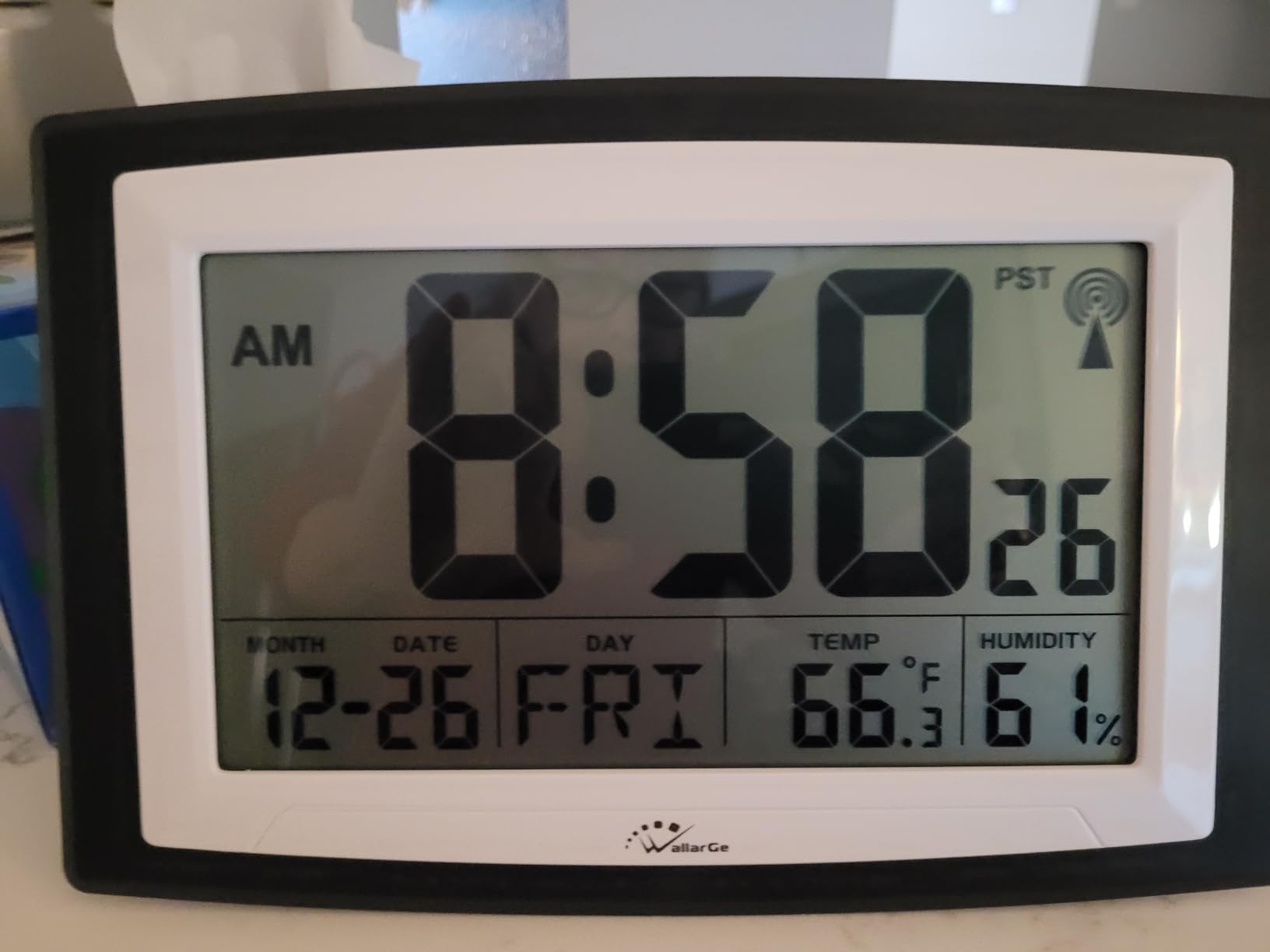 WallarGe Auto Set Digital Wall Clock Battery Operated, Auto DST | Desk Clock with Temperature, Humidity and Date, Large Display Digital Calendar Alarm Clock for Bedroom, Office, Classroom customer photo 1