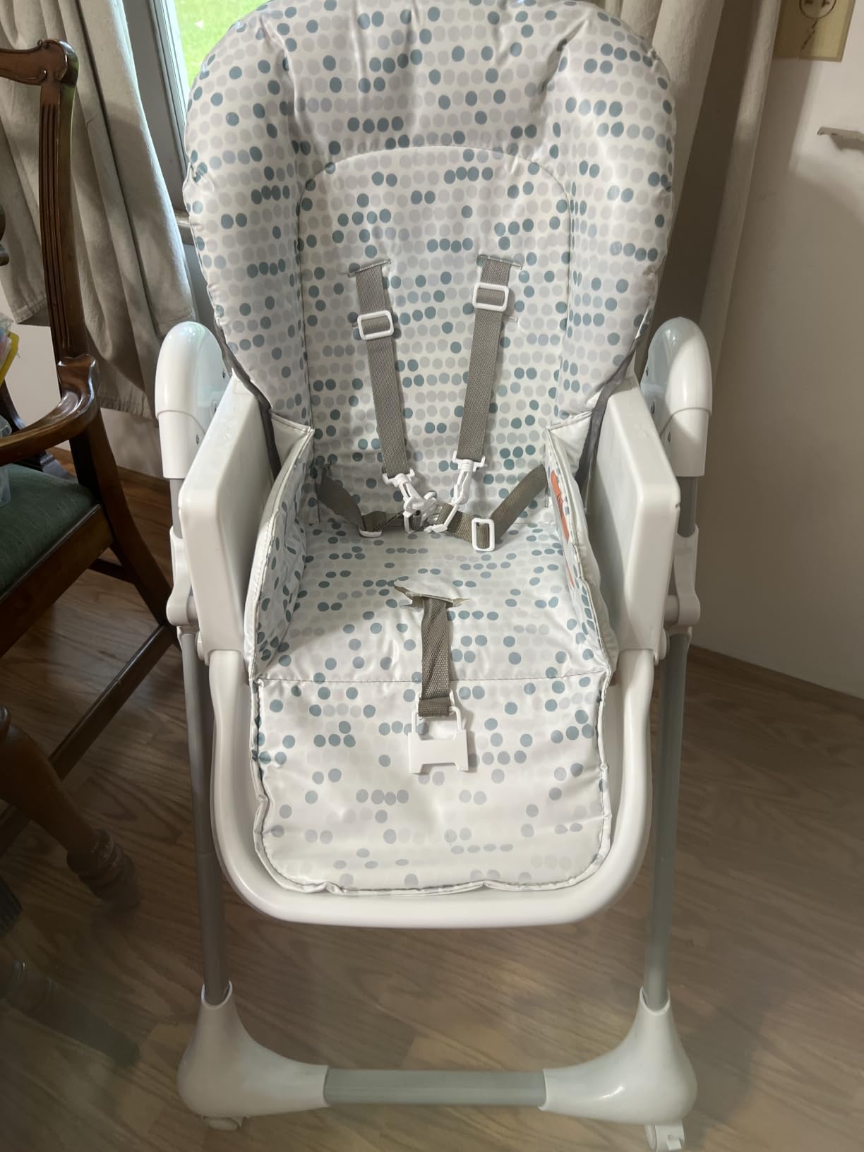 Safety 1st High Chairs for Babies and Toddlers, 3-In-1 Grow and Go with Tray and Adjustable Seat, Birchbark customer photo 1