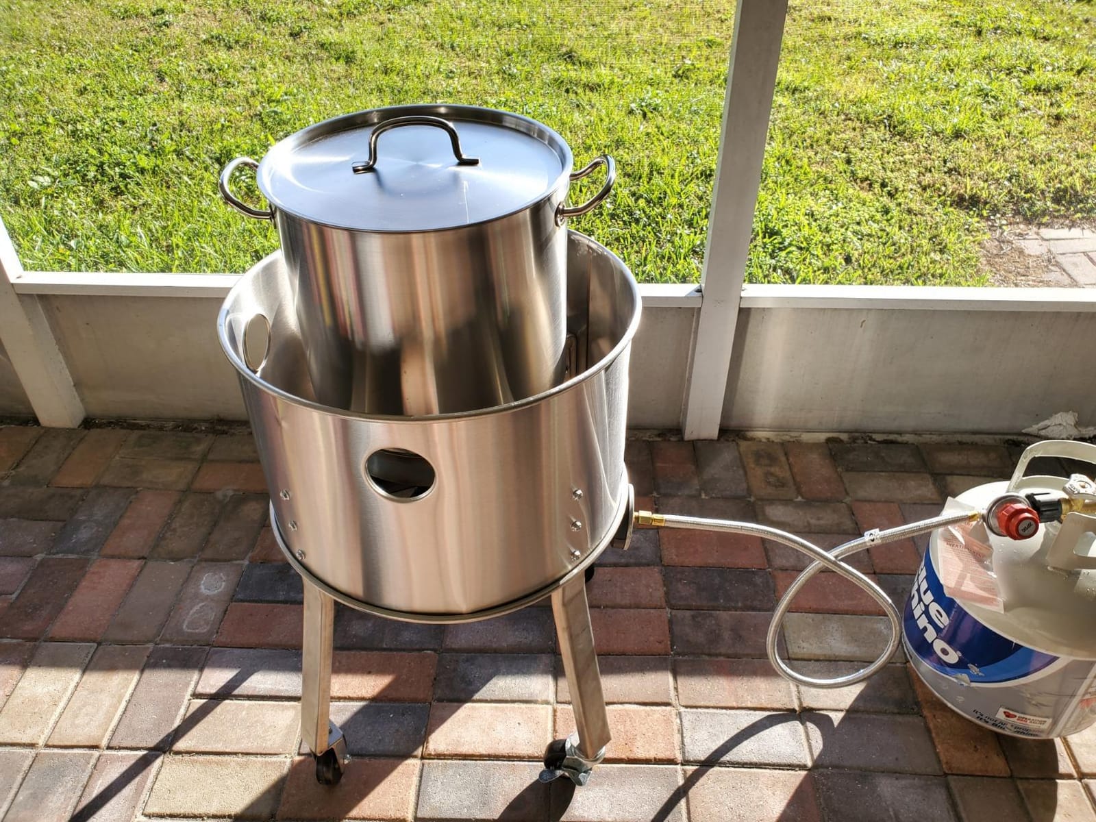 ARC 200K BTU Propane Burner, Wheeled Legs & 360° Windscreen customer photo 1