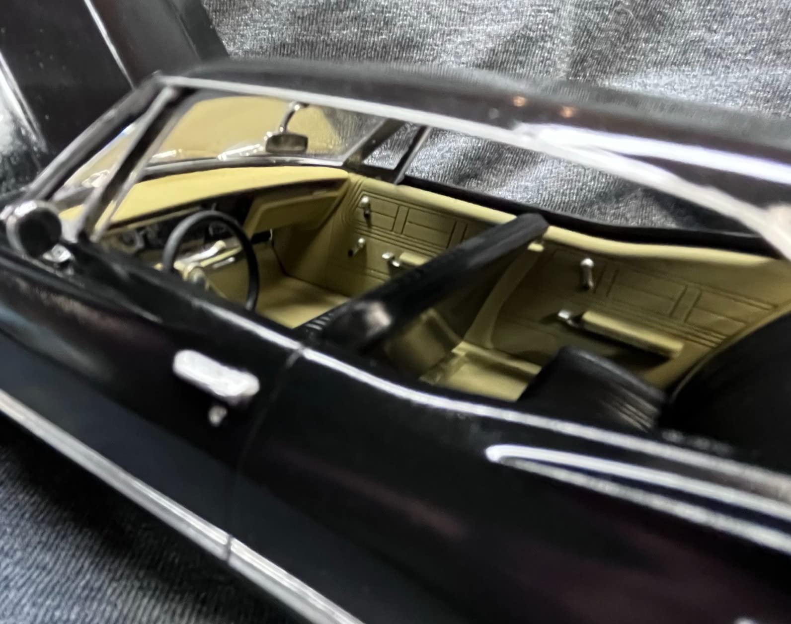 AMT 1967 Chevy Impala 4-Door Supernatural 1:25 Scale Model Kit customer photo 2