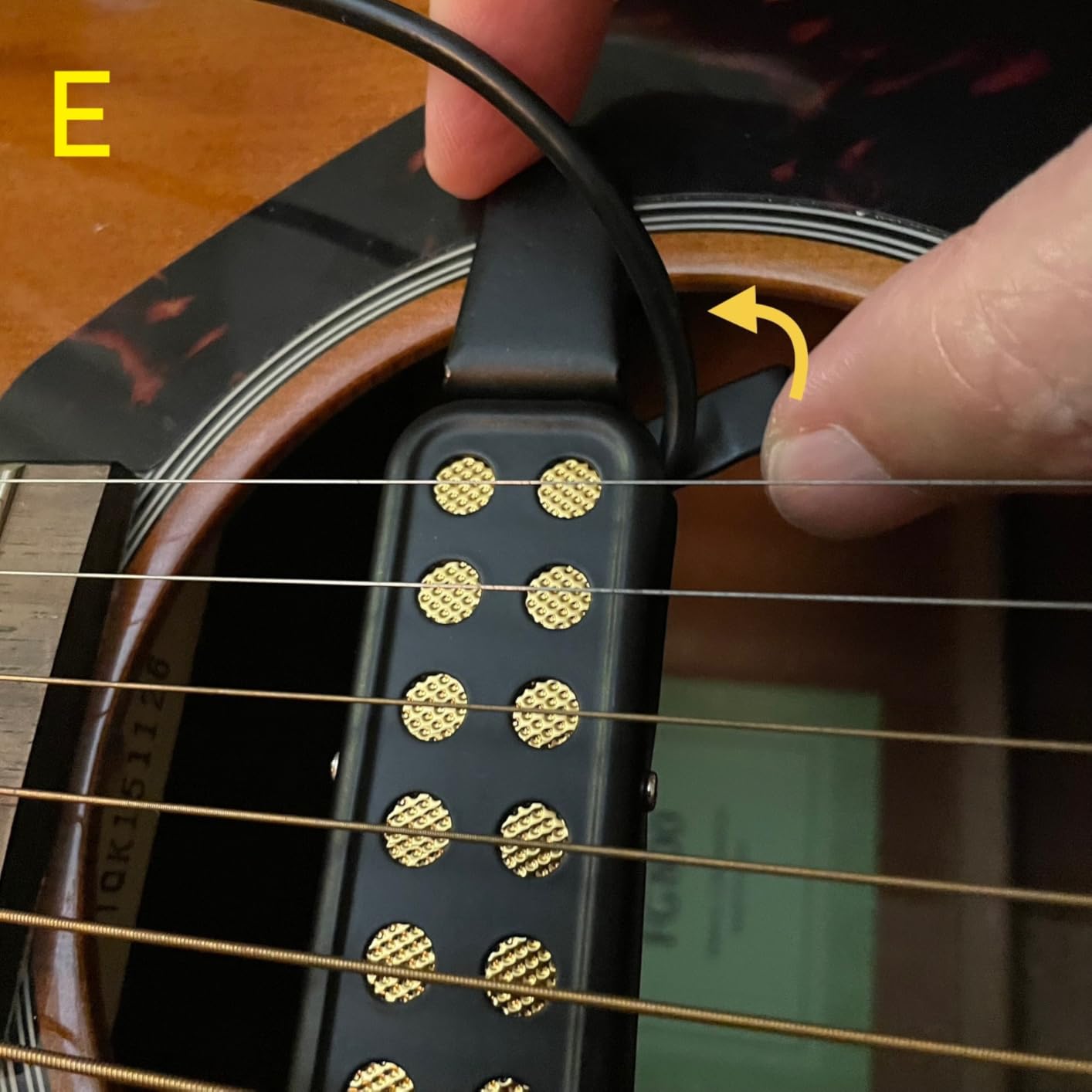 Clip-On Acoustic Guitar Pickup for Steel-String, KQ-3 customer photo 1