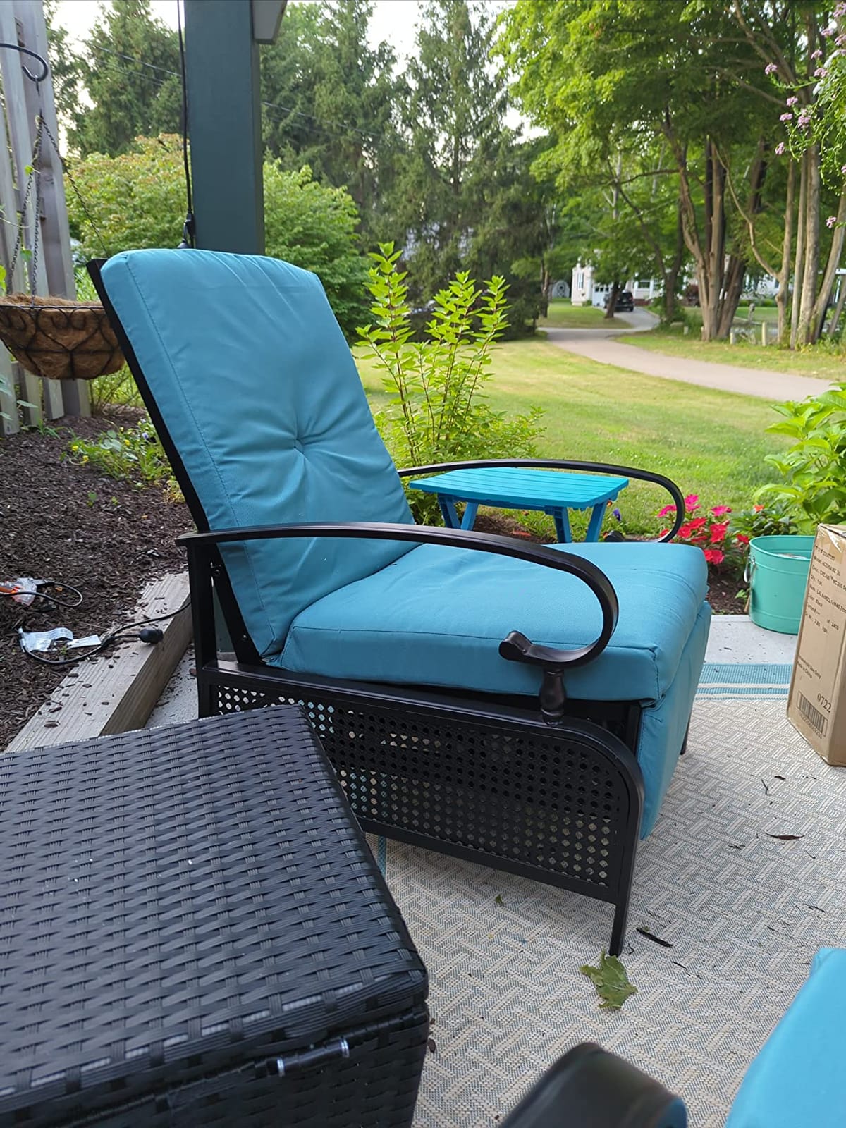 Kozyard Adjustable Outdoor Reclining Lounge Chair customer photo 1