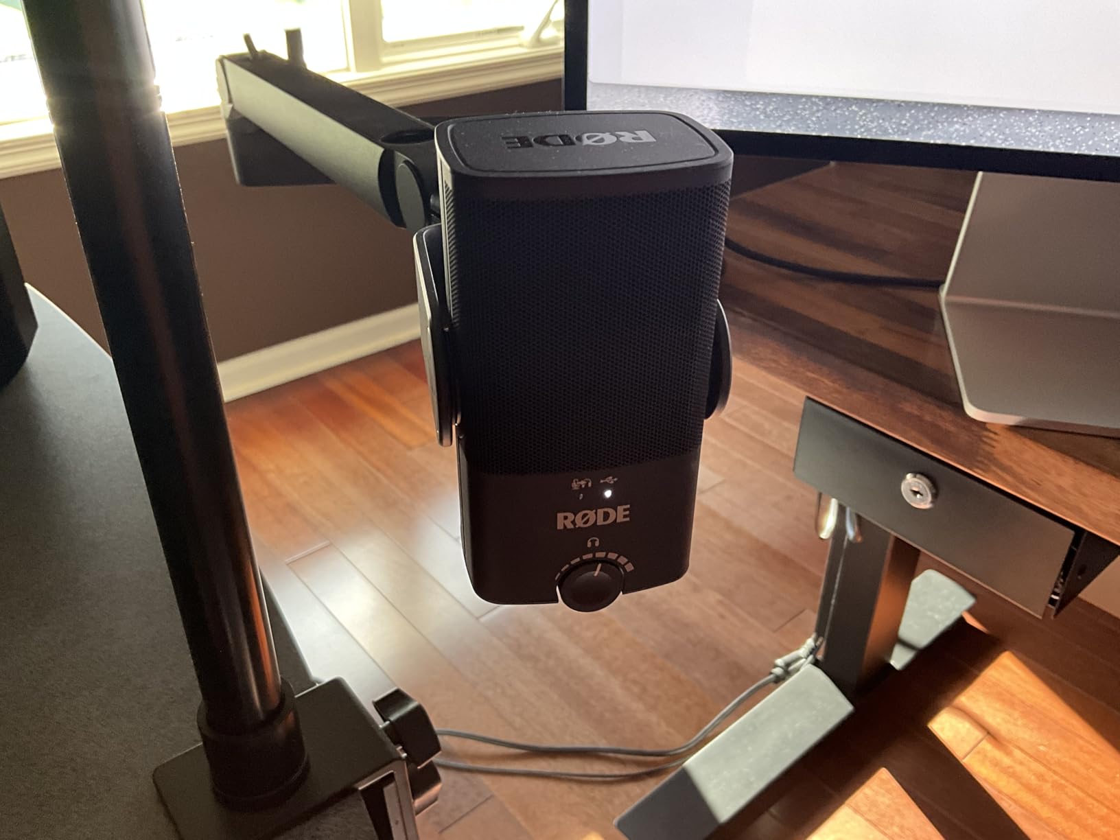 RØDE NT-USB Mini Studio-Quality USB Condenser Microphone customer photo 2