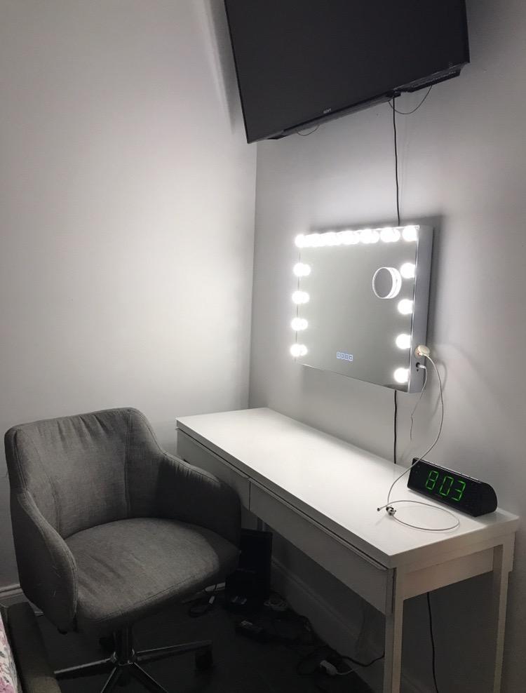 FENCHILIN Vanity Mirror with Lights and Bluetooth Speaker 22.8