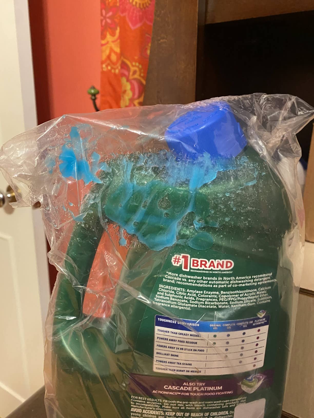 Cascade Complete +Oxi Gel Dishwashing Detergent, Fresh Scent, 60 fl oz customer photo 2